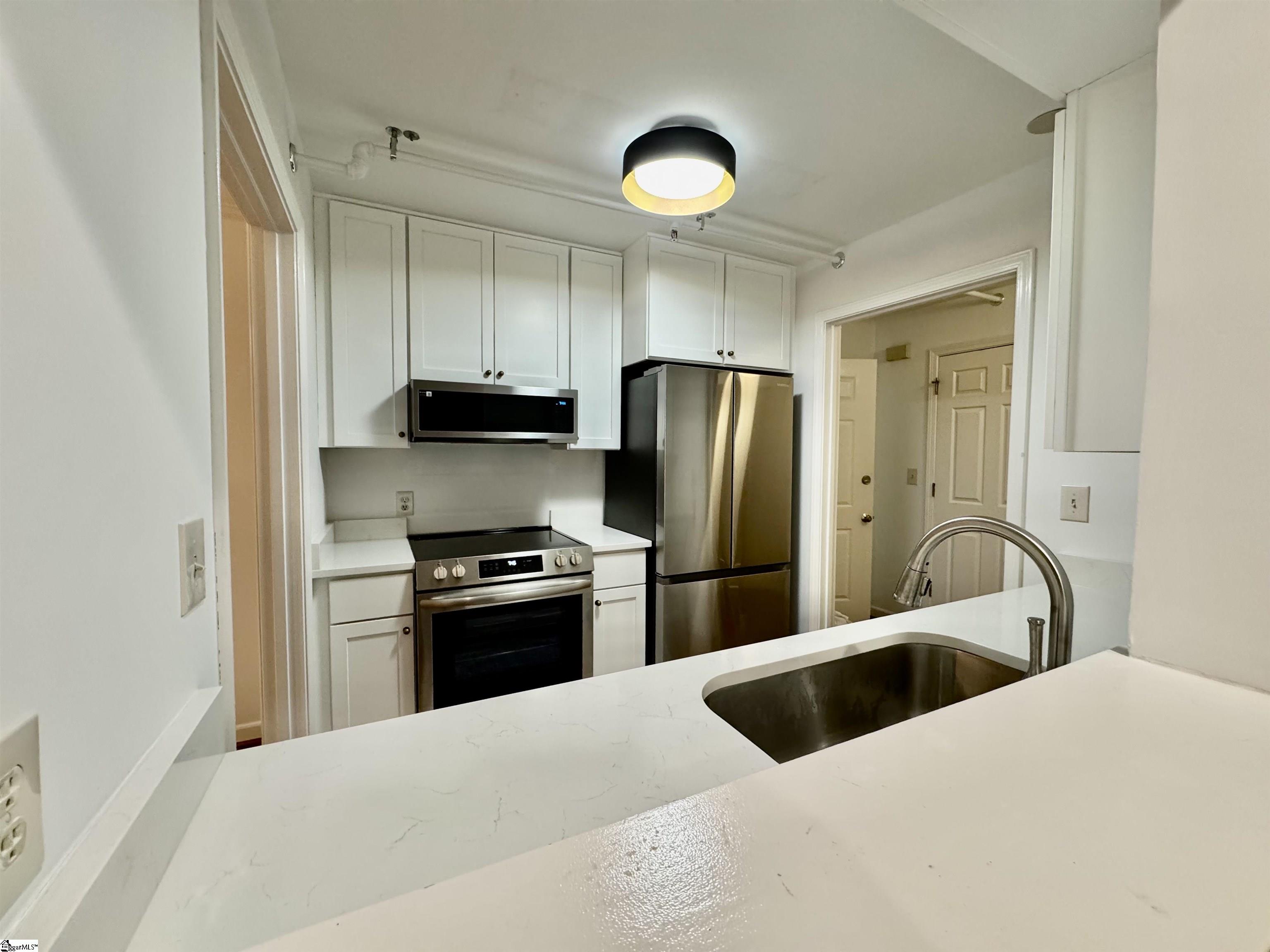 Homes for sale in Greenville, SC | 110 Swansgate Pl, Greenville, SC 29605 | MLS# 1578901