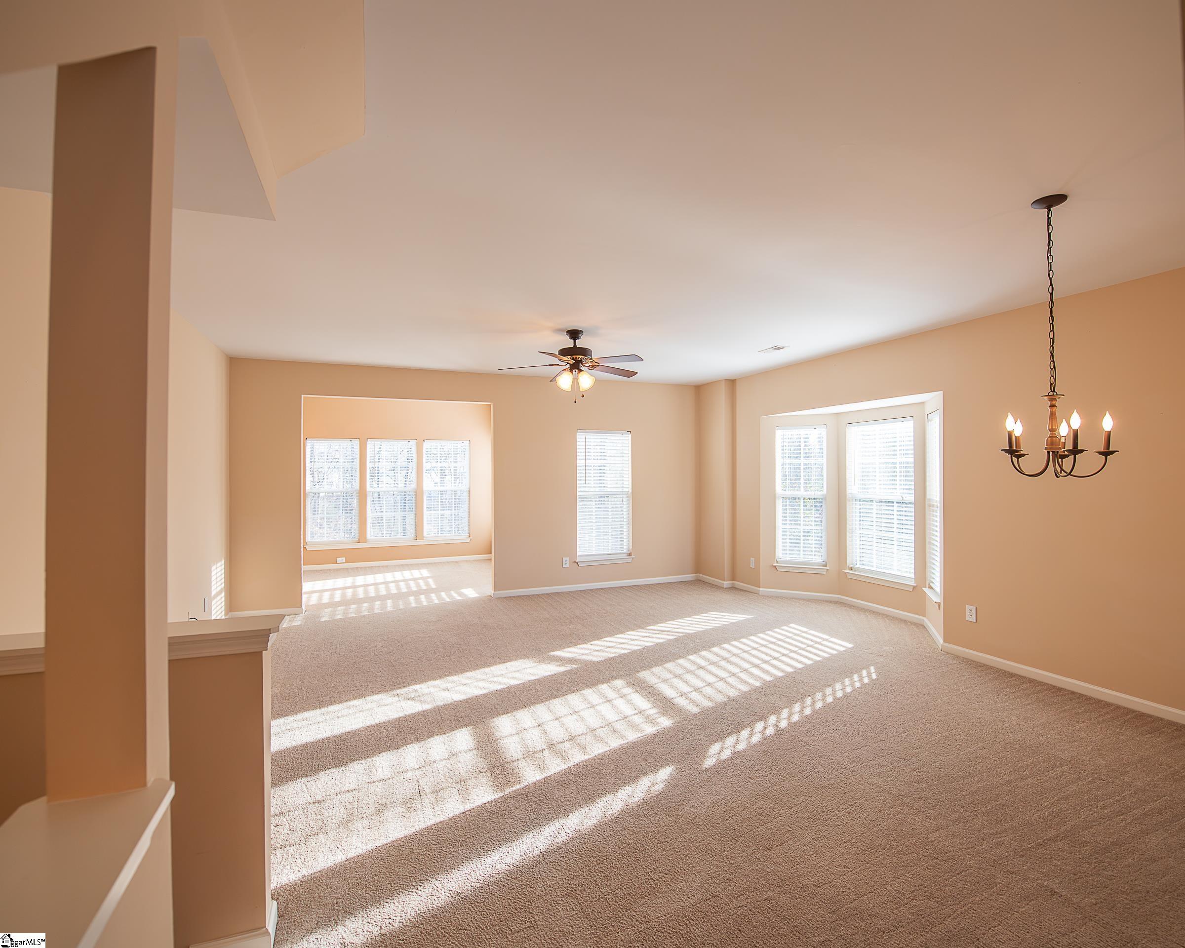 55 Heritage Oak Way Simpsonville, SC 29681