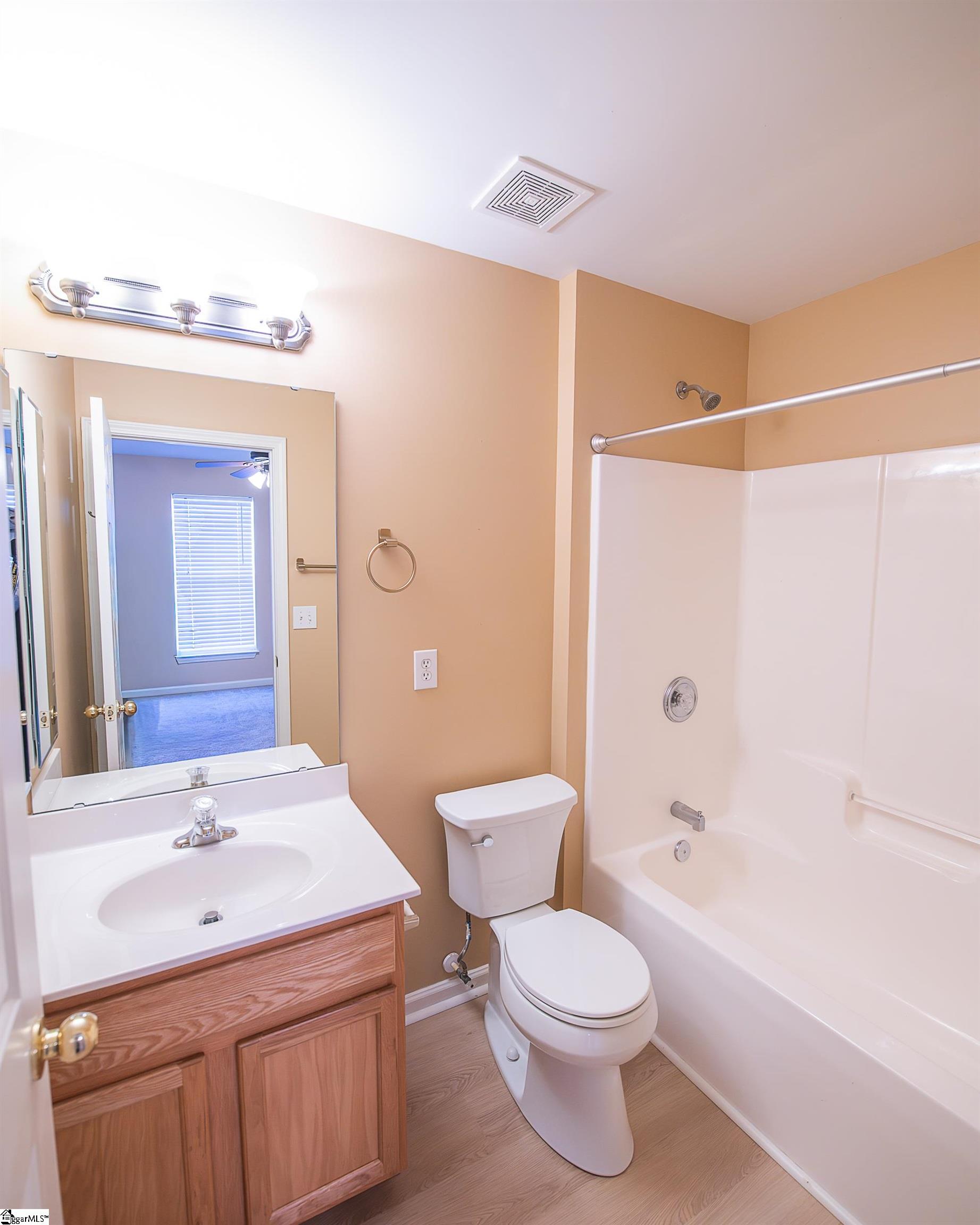 55 Heritage Oak Way Simpsonville, SC 29681