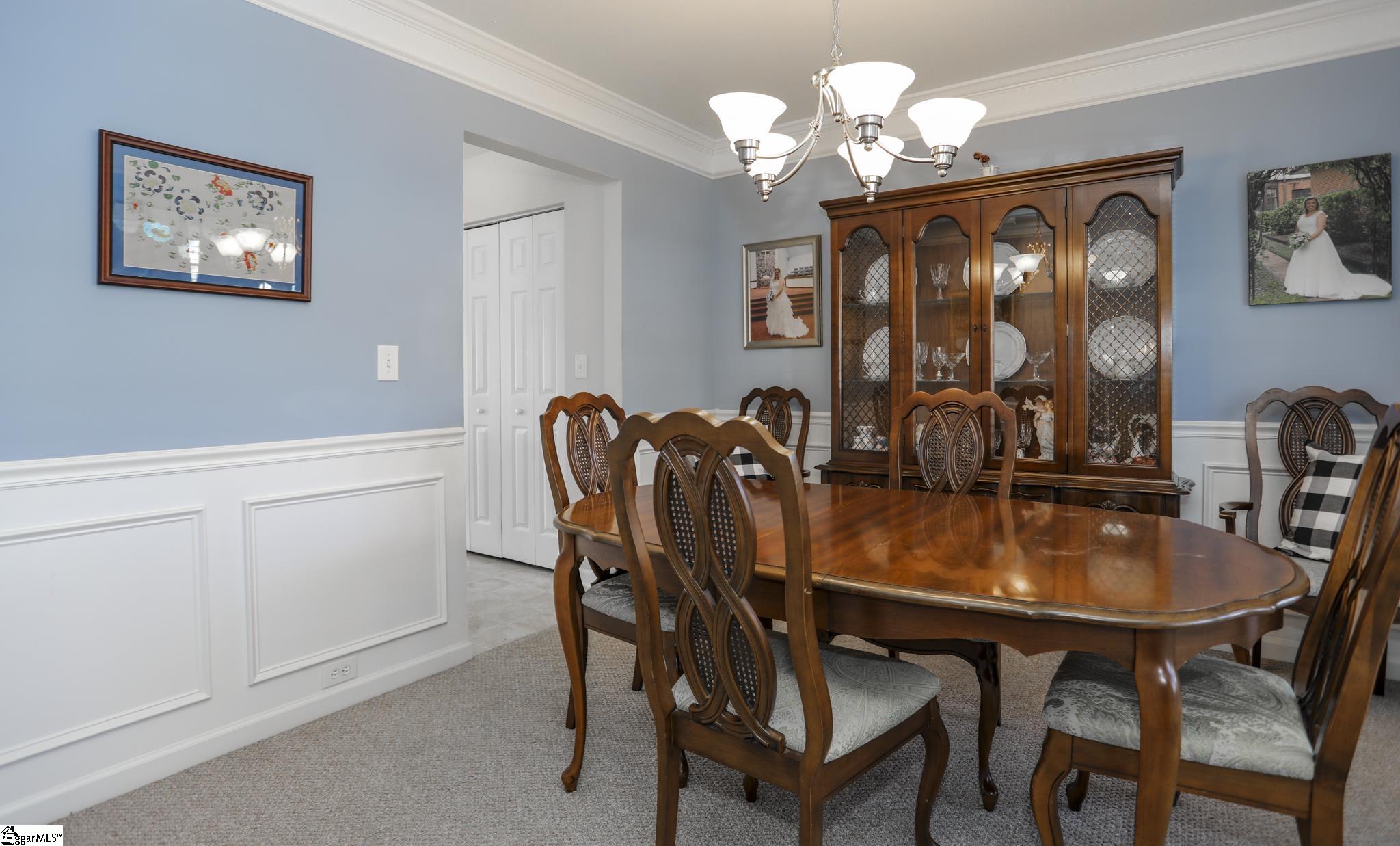111 Kingsdale Court Simpsonville, SC 29680