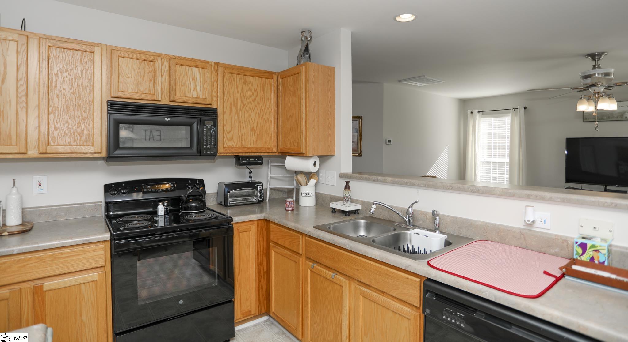 111 Kingsdale Court Simpsonville, SC 29680