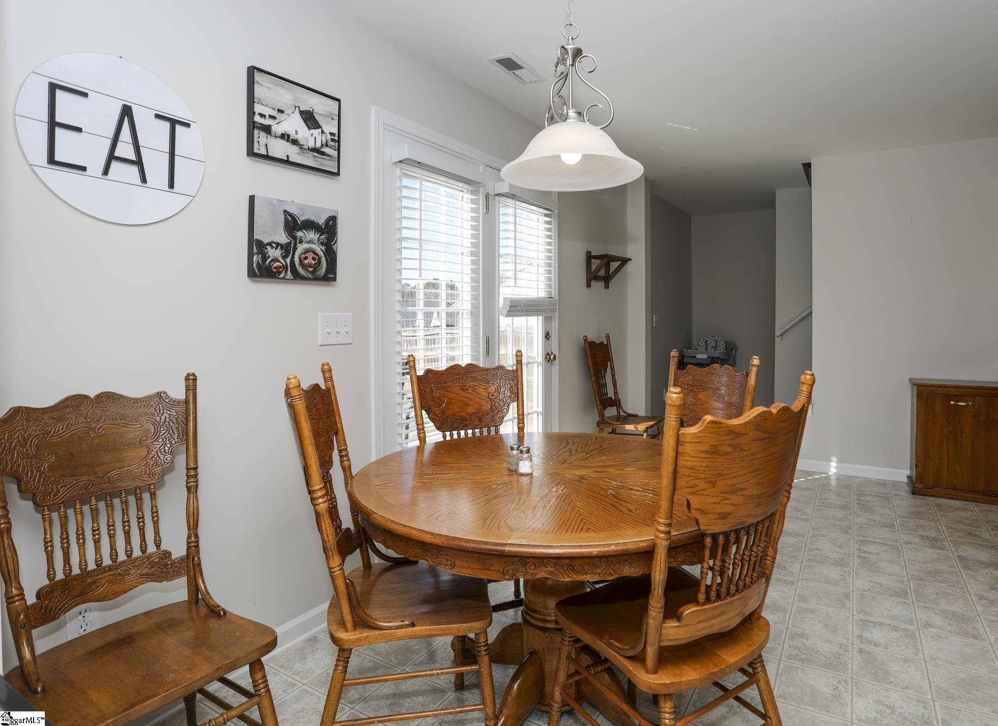 111 Kingsdale Court Simpsonville, SC 29680