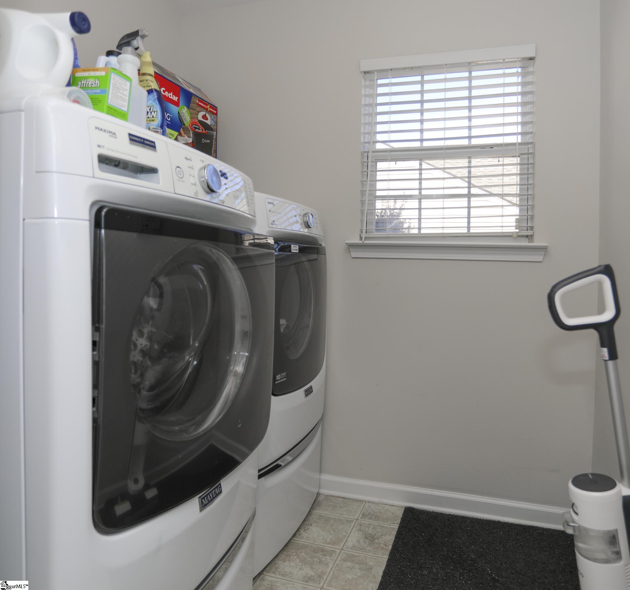 111 Kingsdale Court Simpsonville, SC 29680