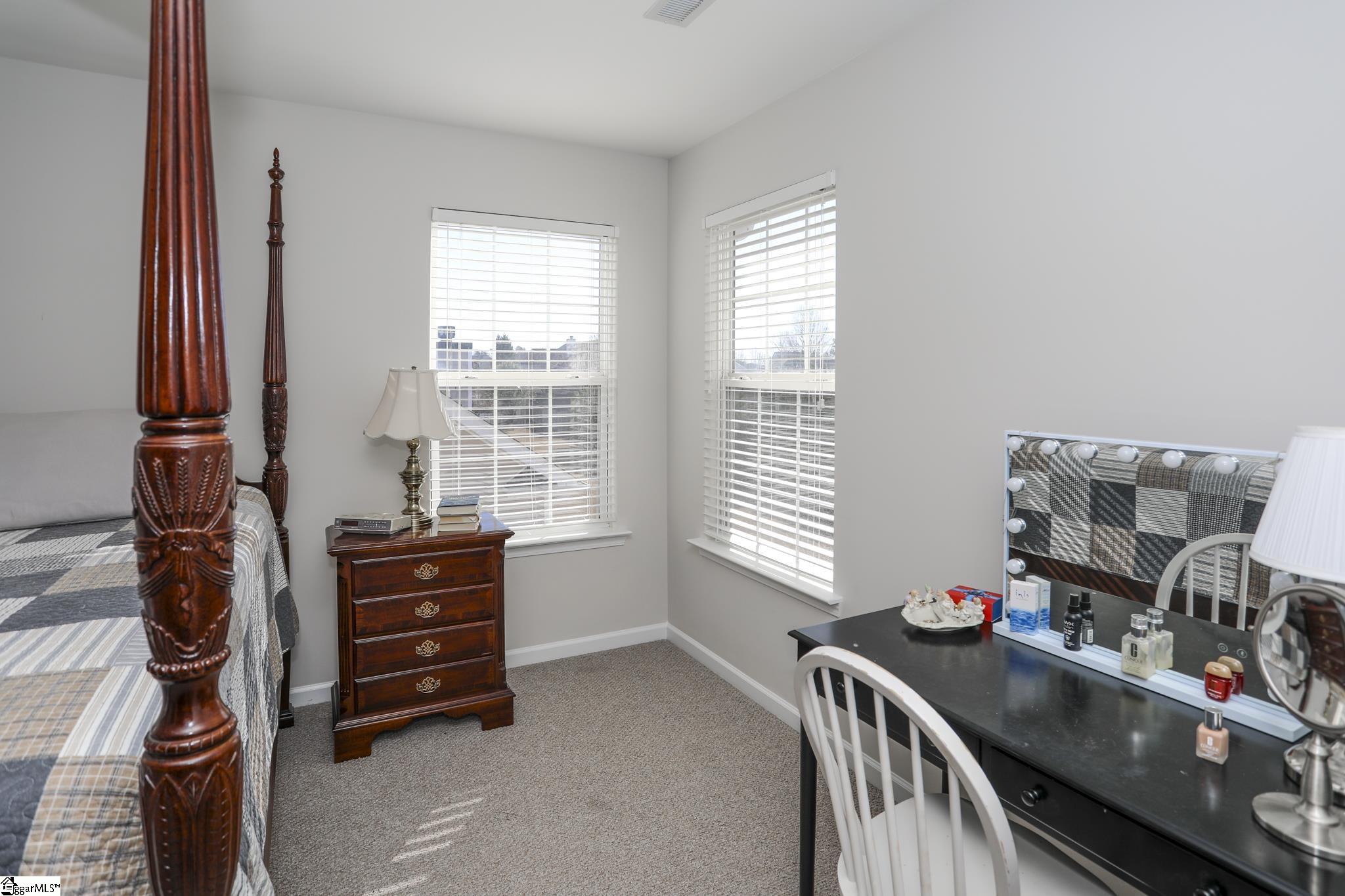 111 Kingsdale Court Simpsonville, SC 29680