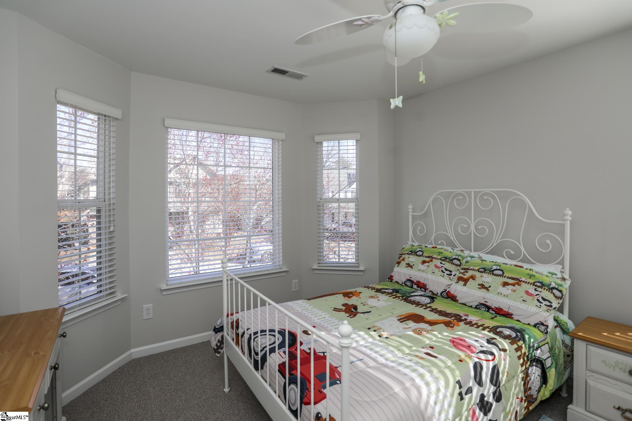 111 Kingsdale Court Simpsonville, SC 29680