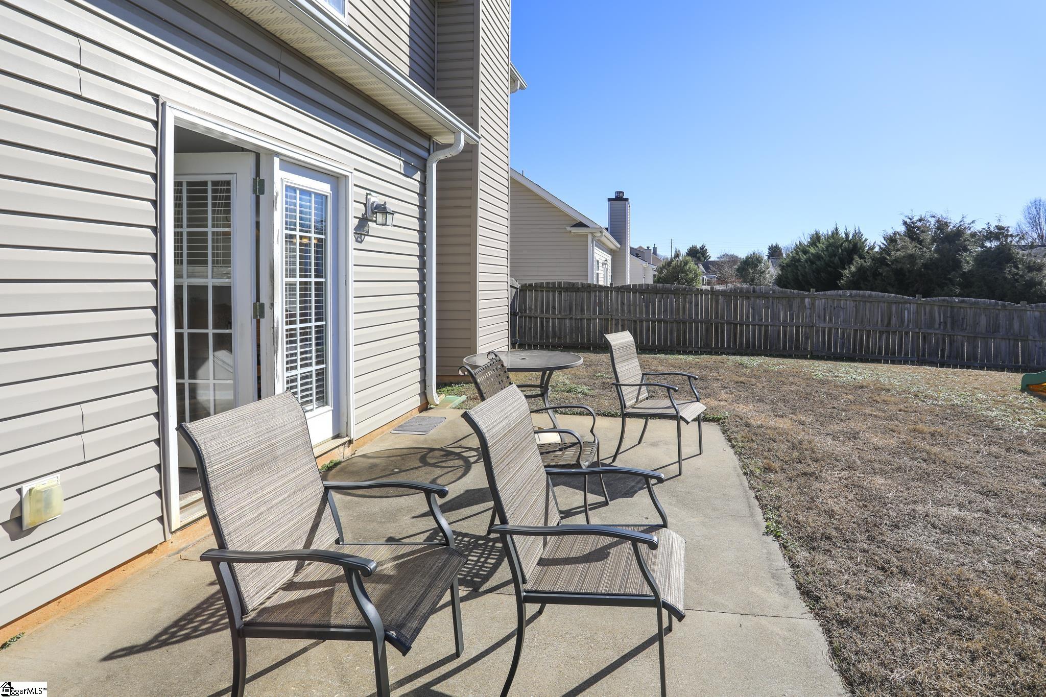 111 Kingsdale Court Simpsonville, SC 29680