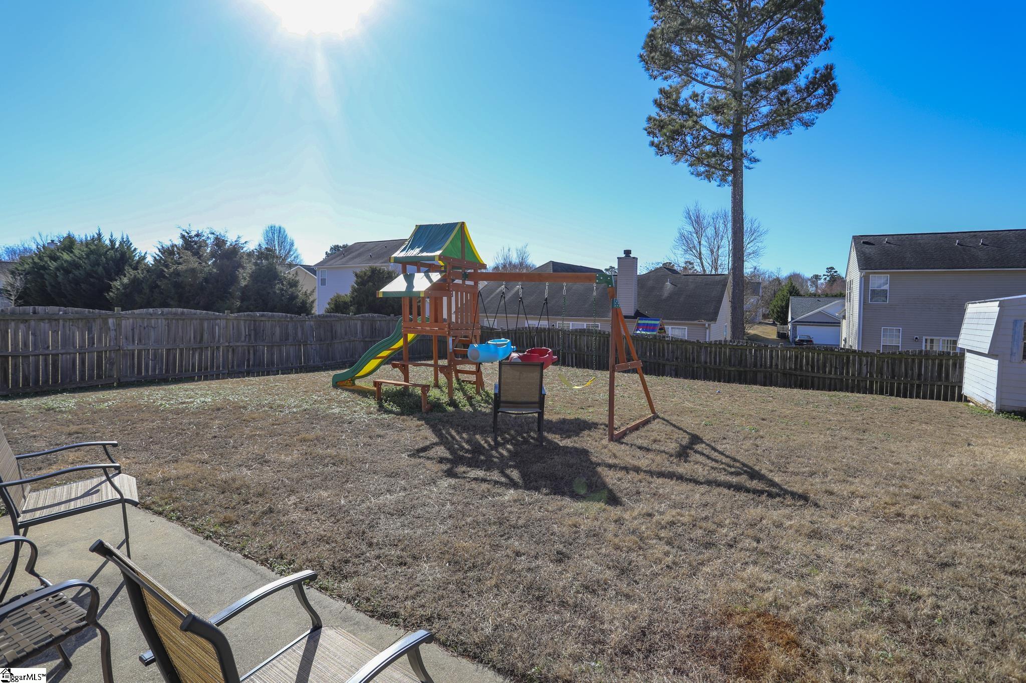 111 Kingsdale Court Simpsonville, SC 29680