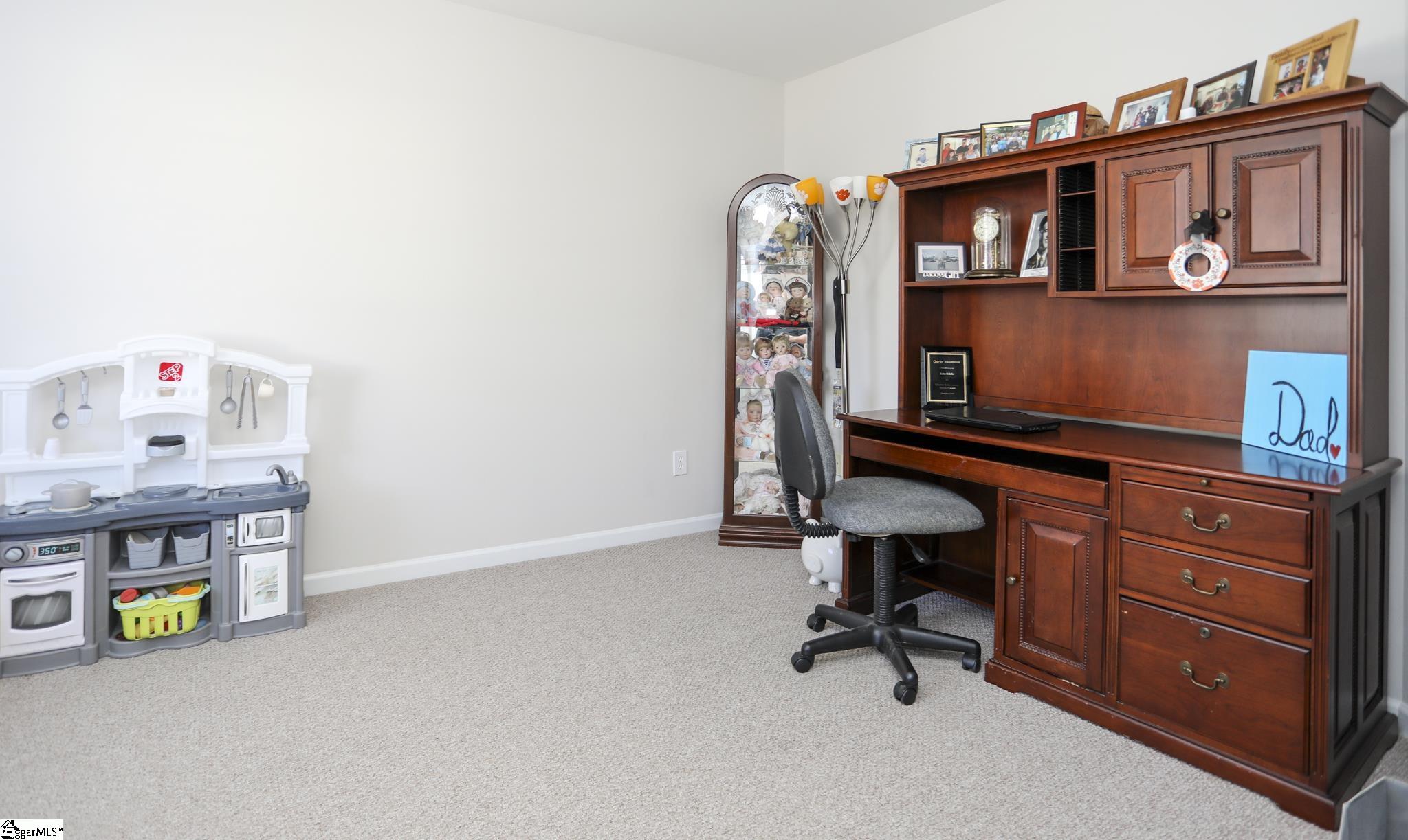 111 Kingsdale Court Simpsonville, SC 29680