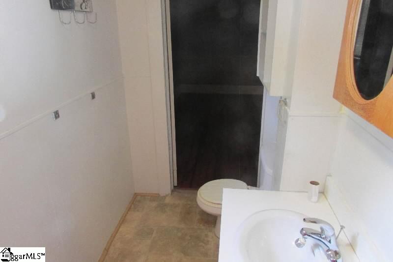 Homes for sale in Laurens, SC | 6 Townsend St, Laurens, SC 29360 | MLS# 1579834