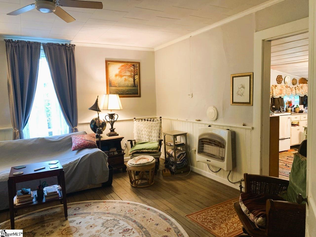 Homes for sale in Abbeville, SC | 207 Ellis Ave, Abbeville, SC 29620 | MLS# 1580055