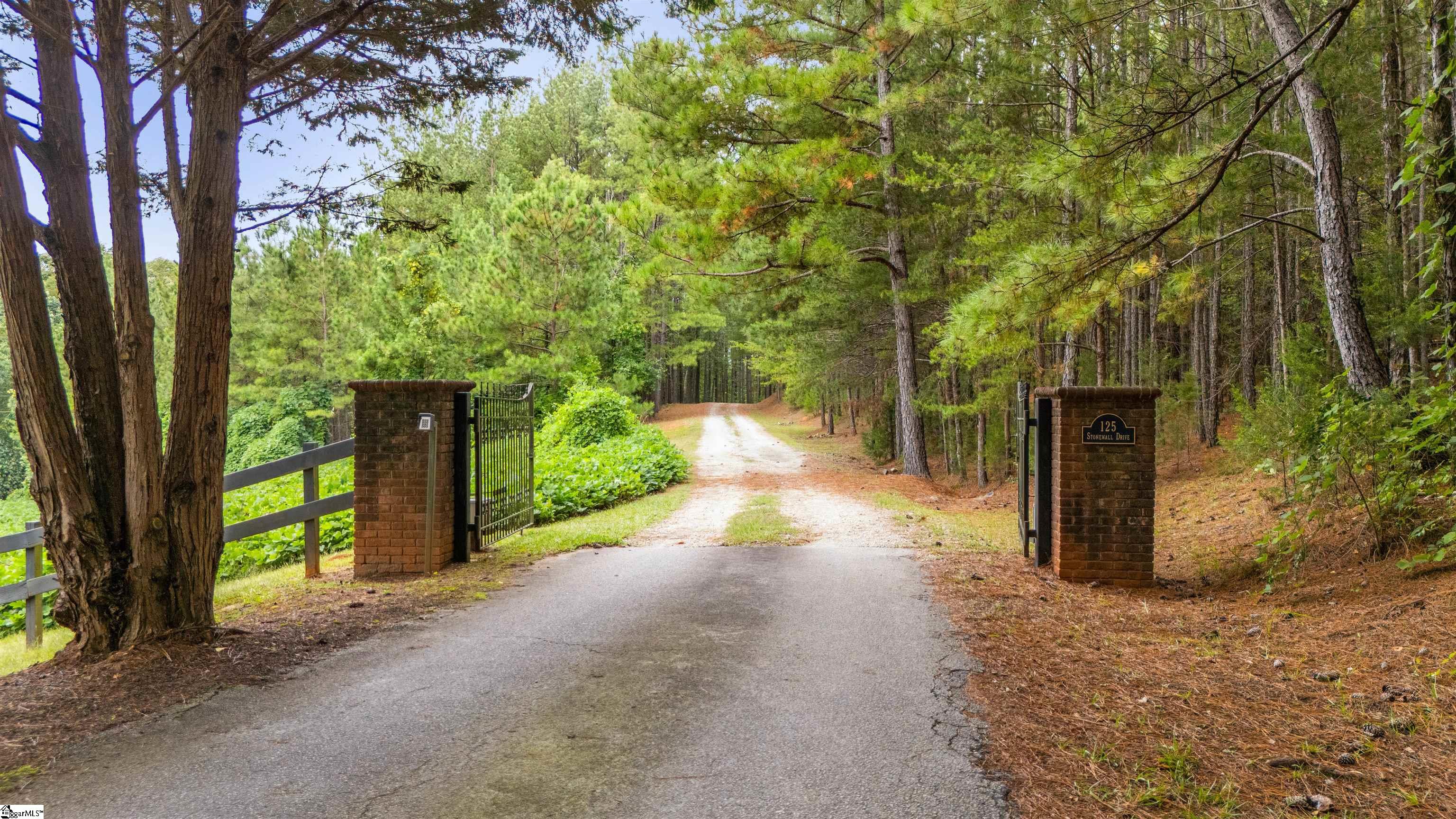 Homes for sale in Westminster, SC | 125 Stonewall Dr, Westminster, SC 29693 | MLS# 1580072