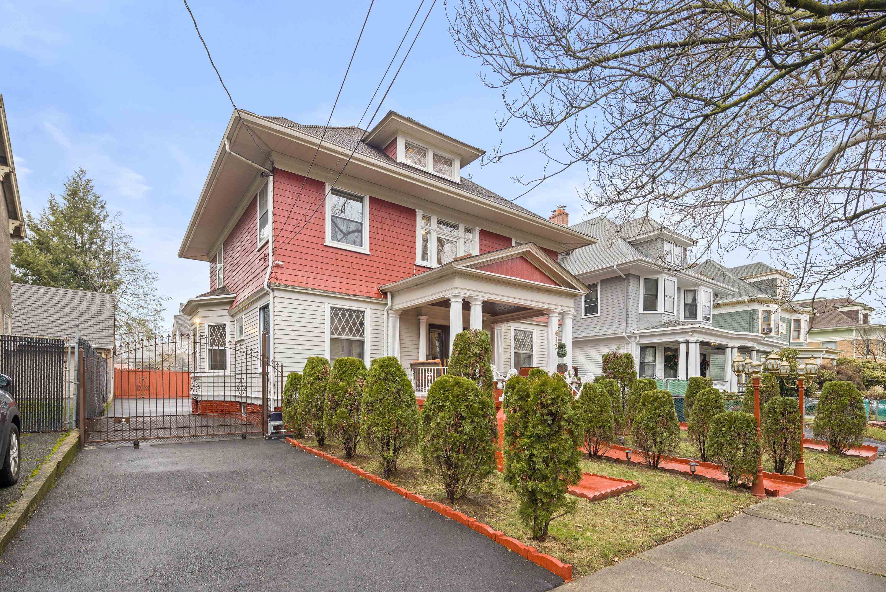 612 Clifton Ave, Newark, NJ 07104