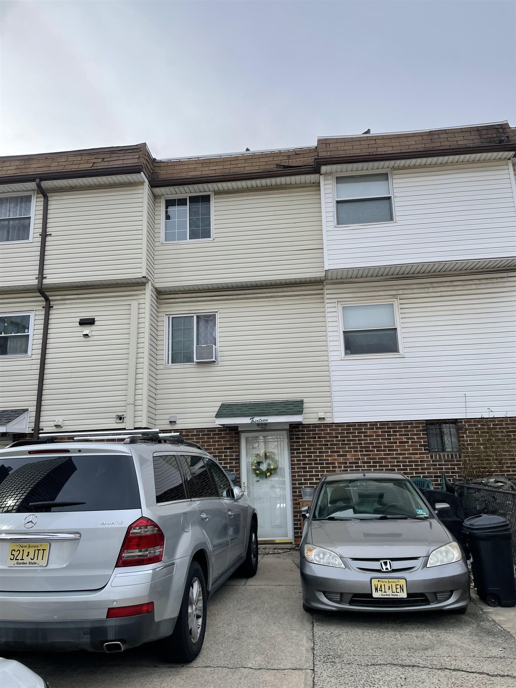 13 LAUREL CT, JC, Downtown, NJ 07302