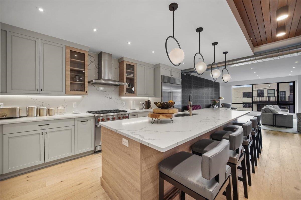91 MONROE ST 2, Hoboken, NJ 07030