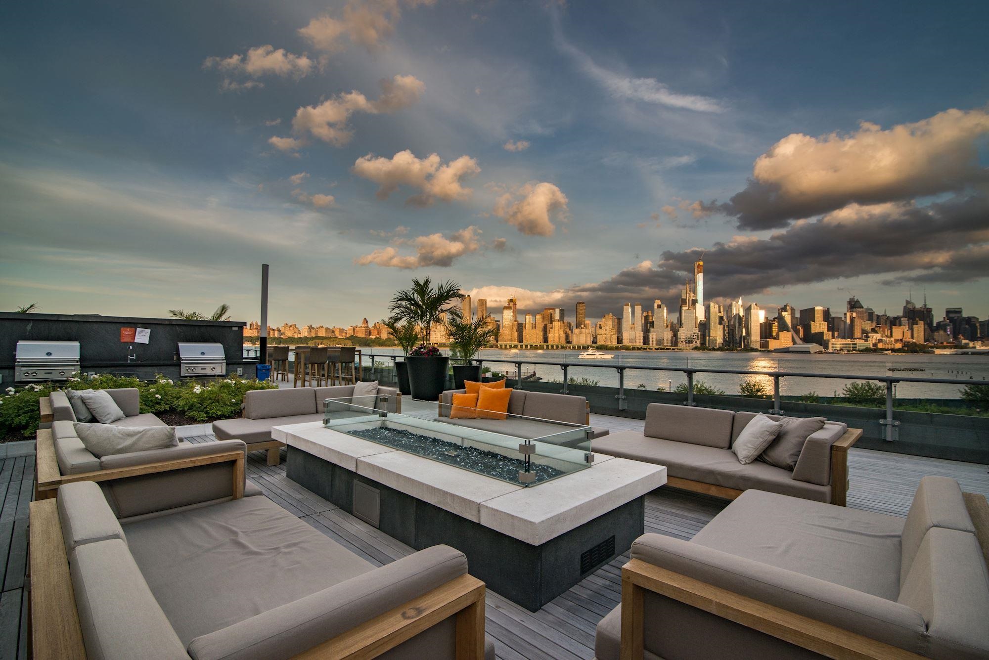 9 AVENUE AT PORT IMPERIAL 716, West New York, NJ 07093