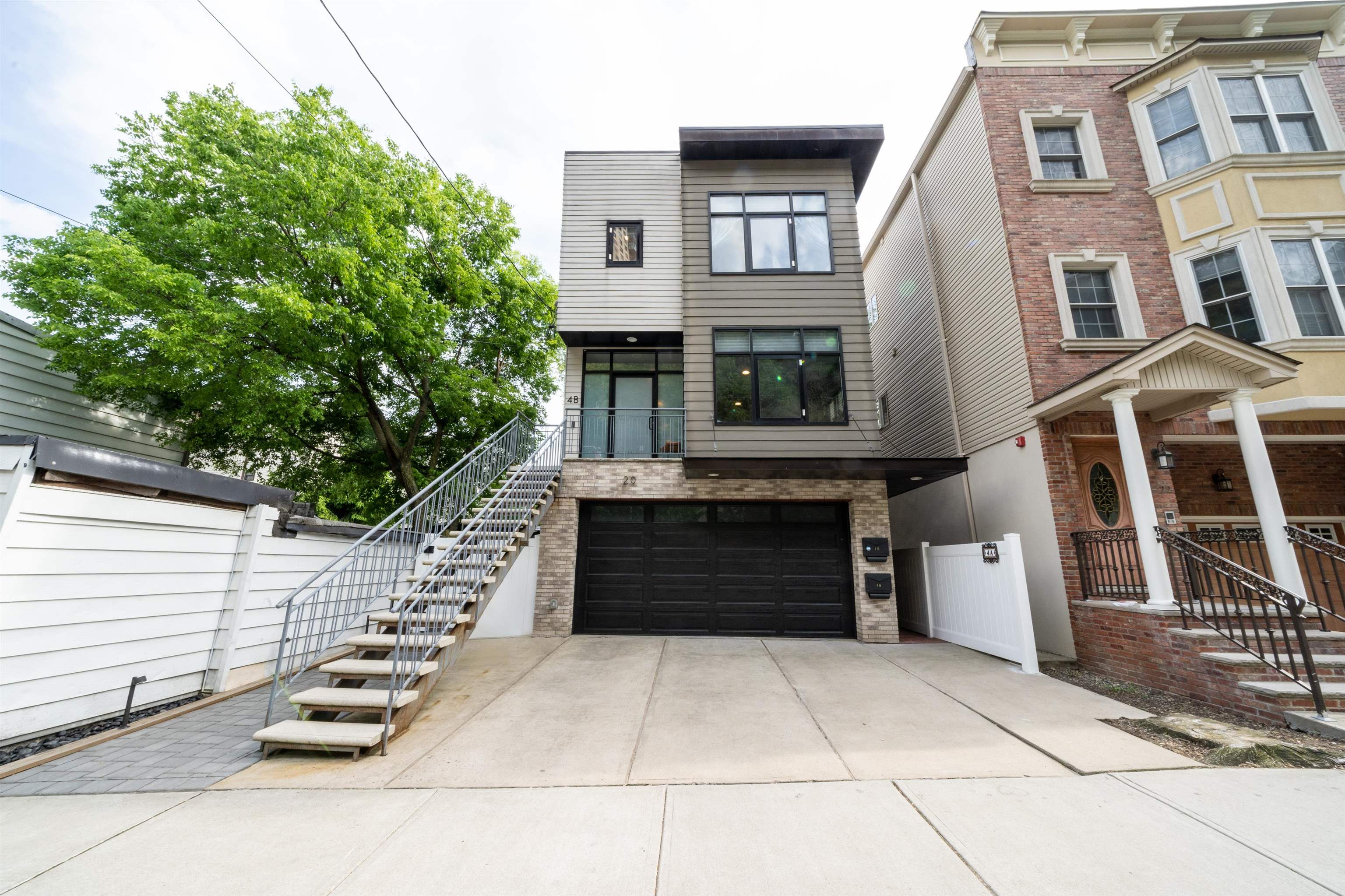 20 WEST 19TH ST 4B, Weehawken, NJ 07086