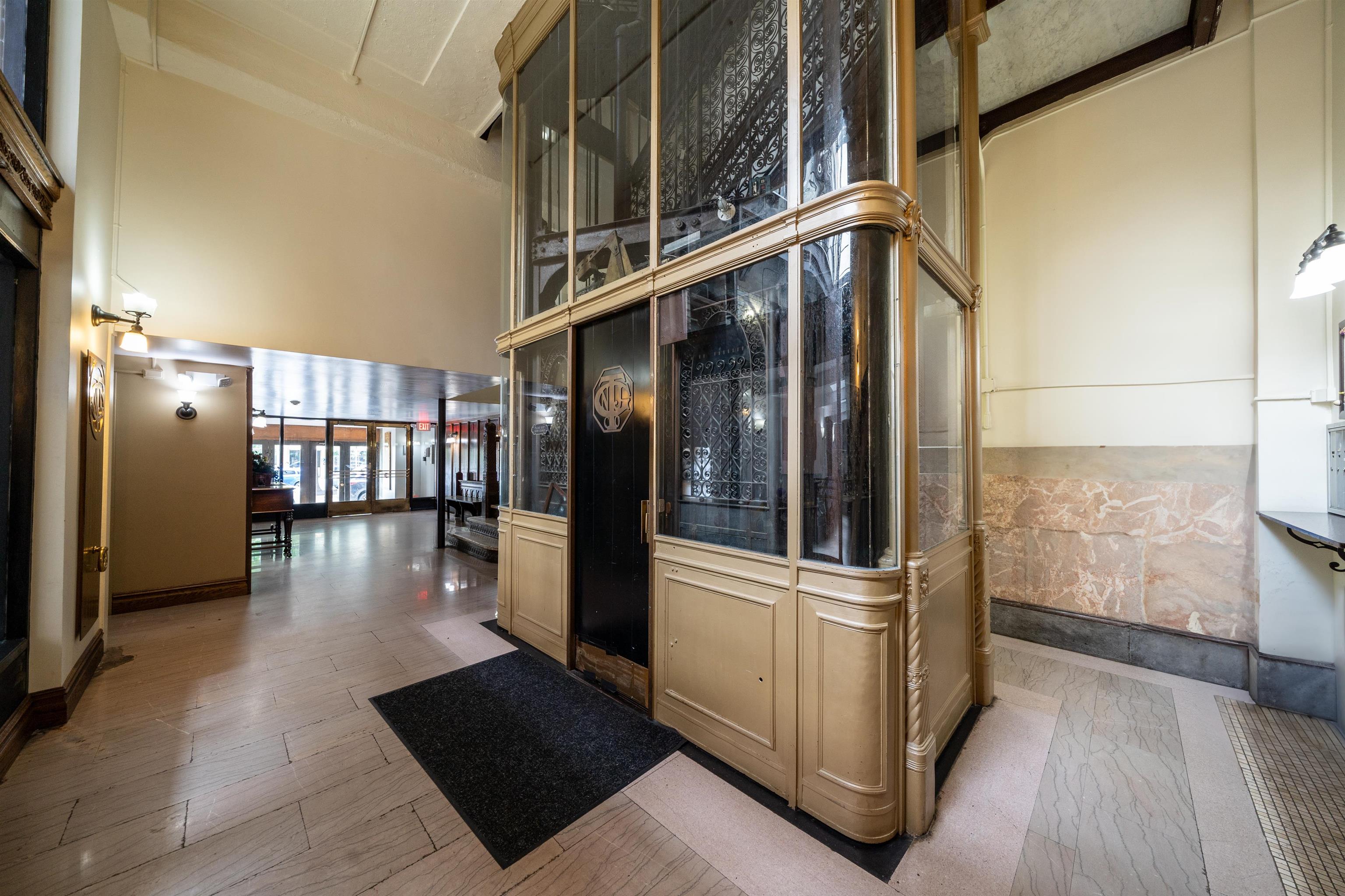 picture-gallery