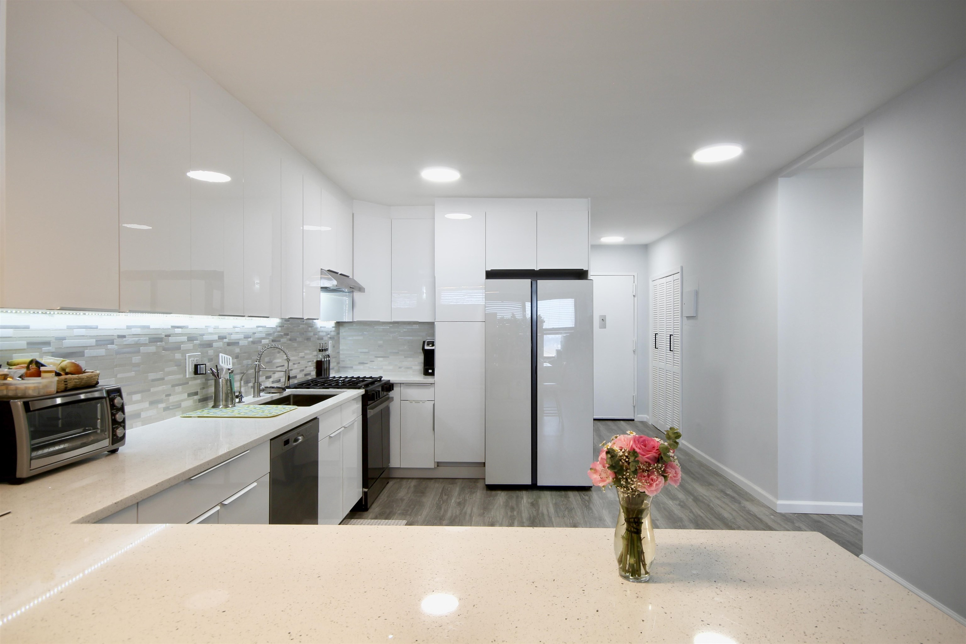 7002 BLVD EAST Guttenberg, New Jersey, United States Luxury Home Rental