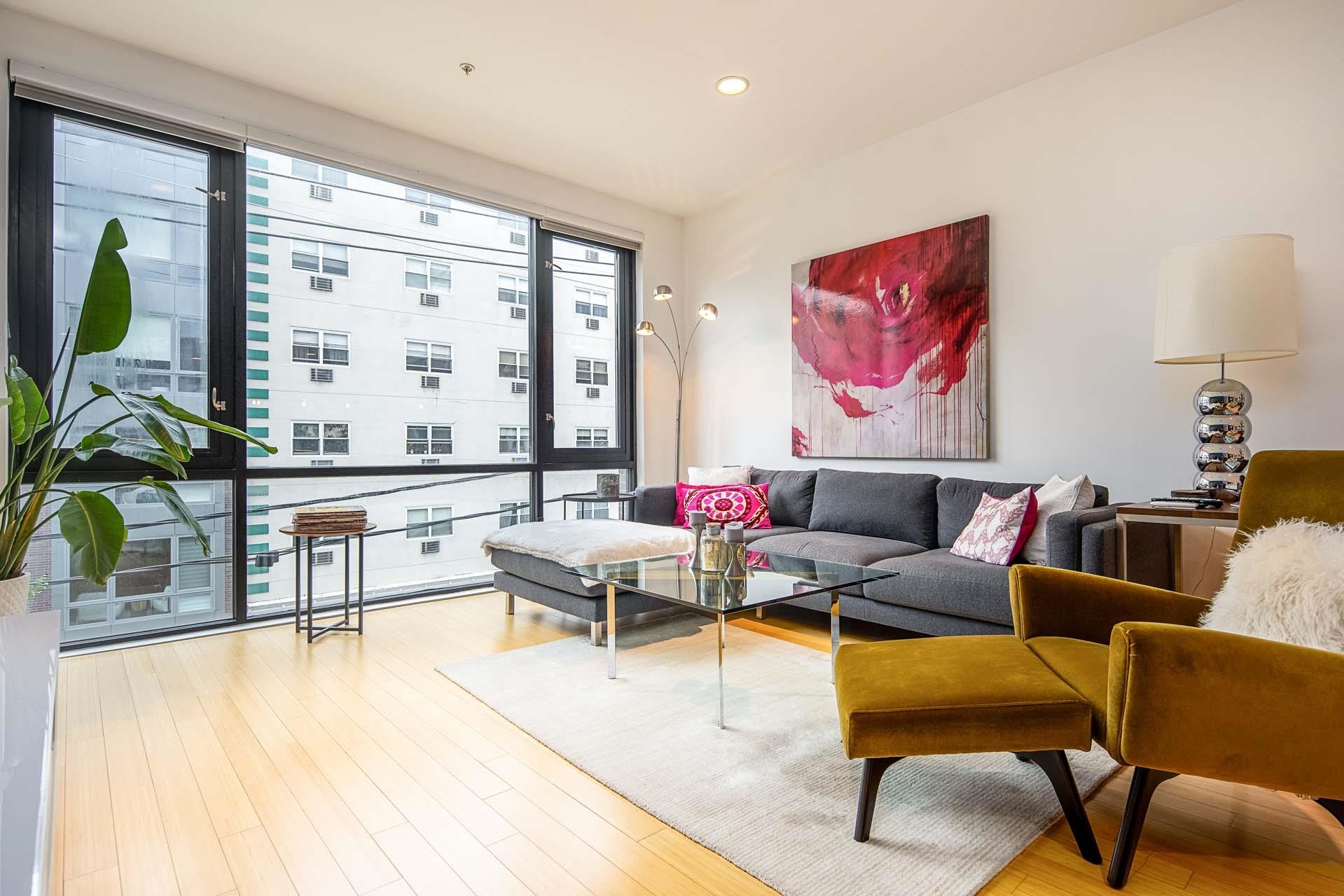 listing main picture