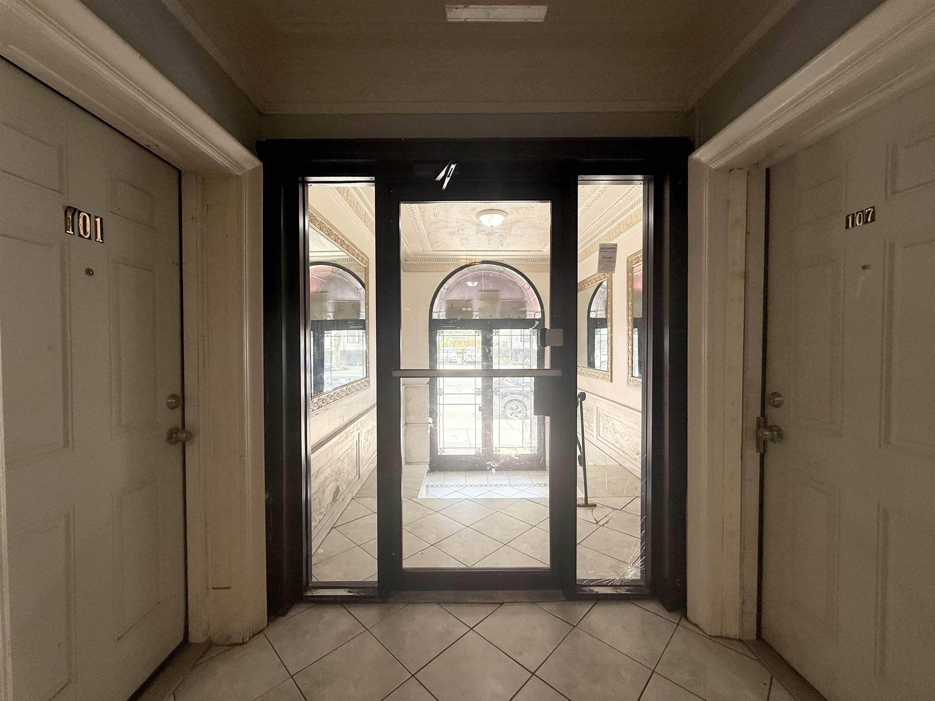 image4