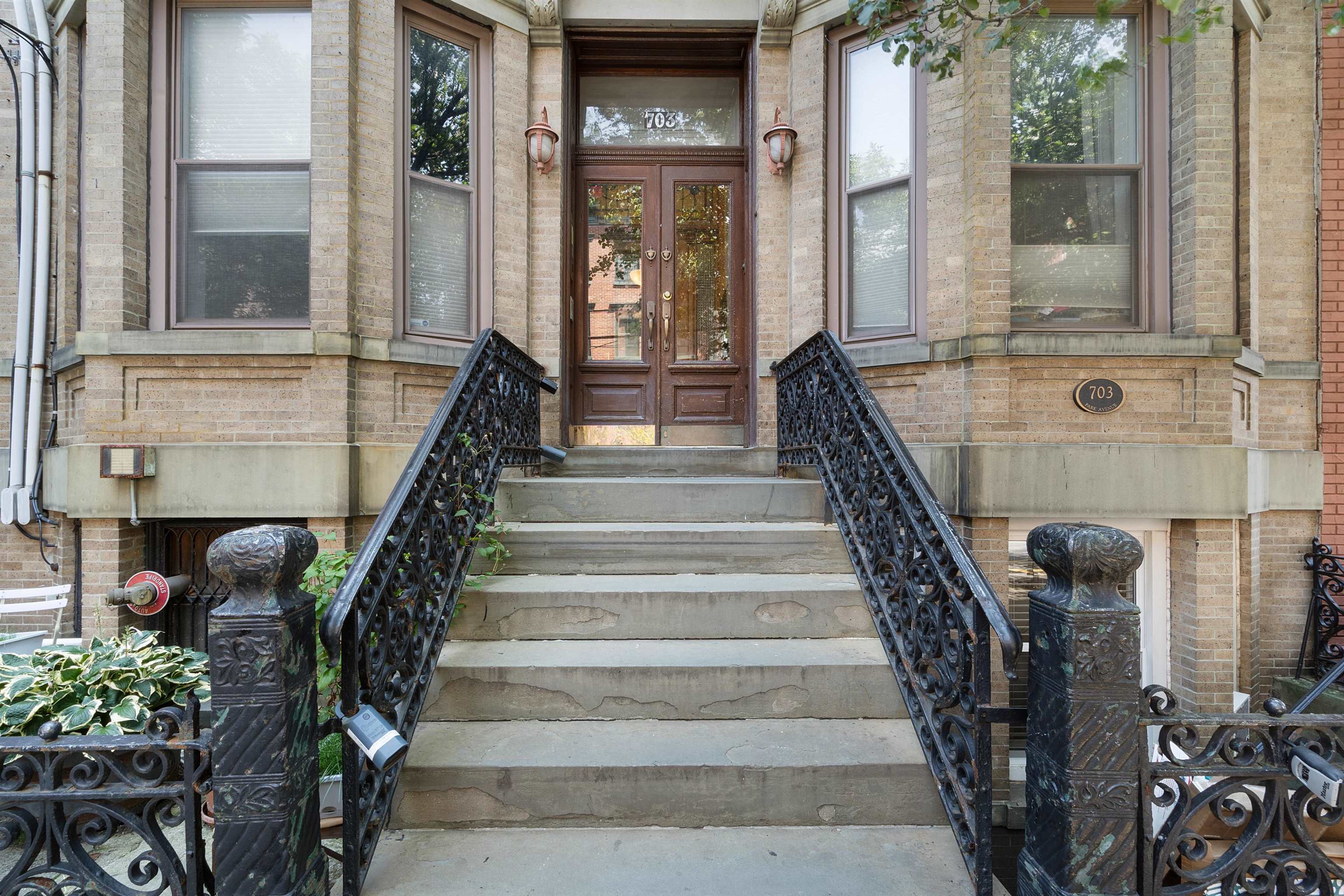 image9