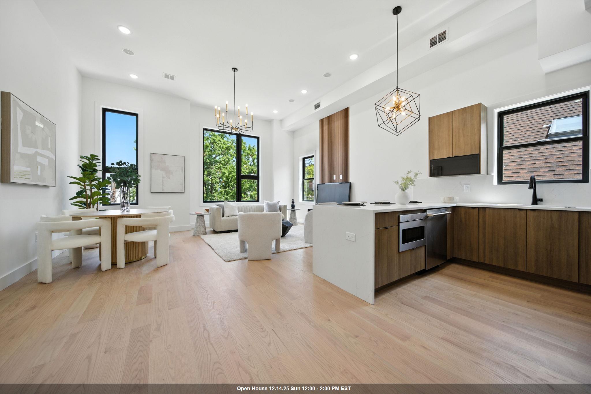 listing main picture