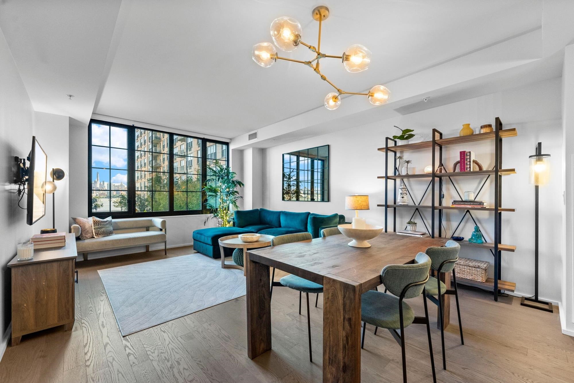 listing main picture