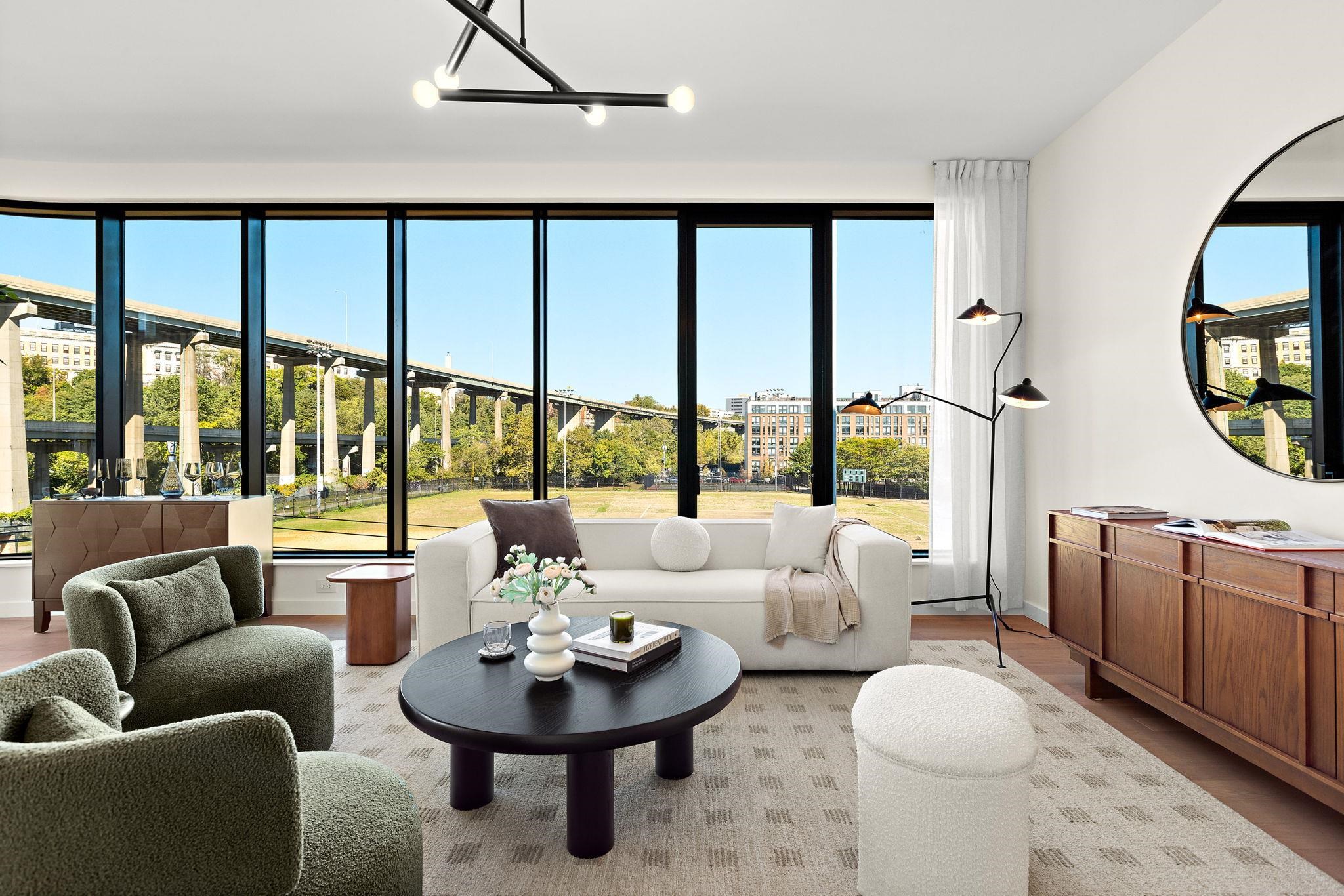 listing main picture