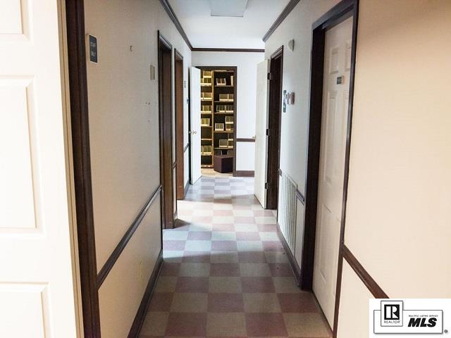 427 Vine Street