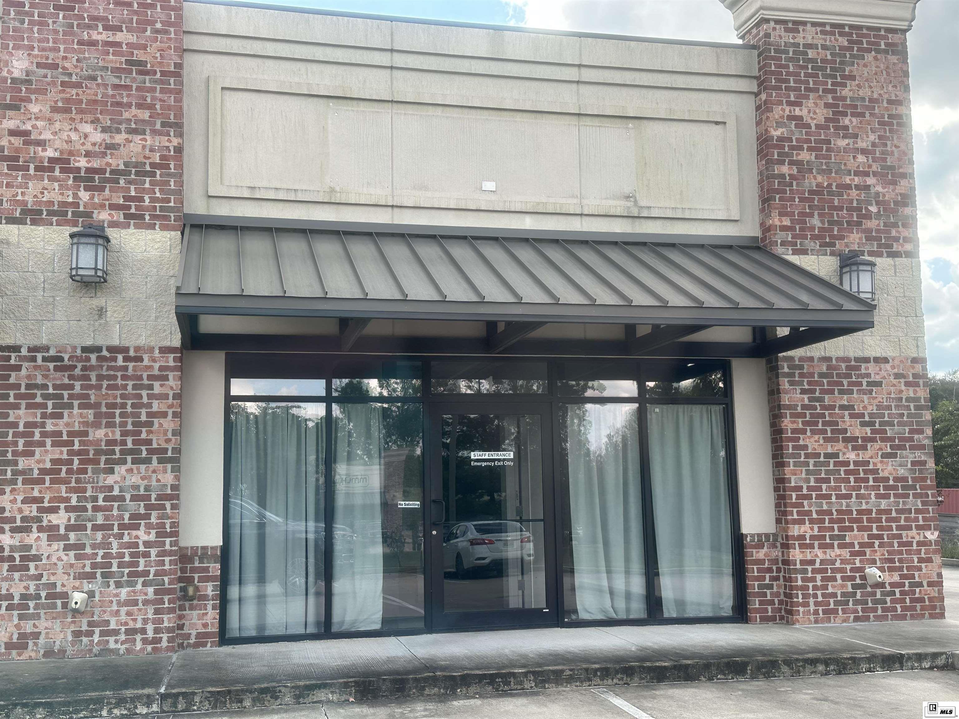 2314 Commons Court