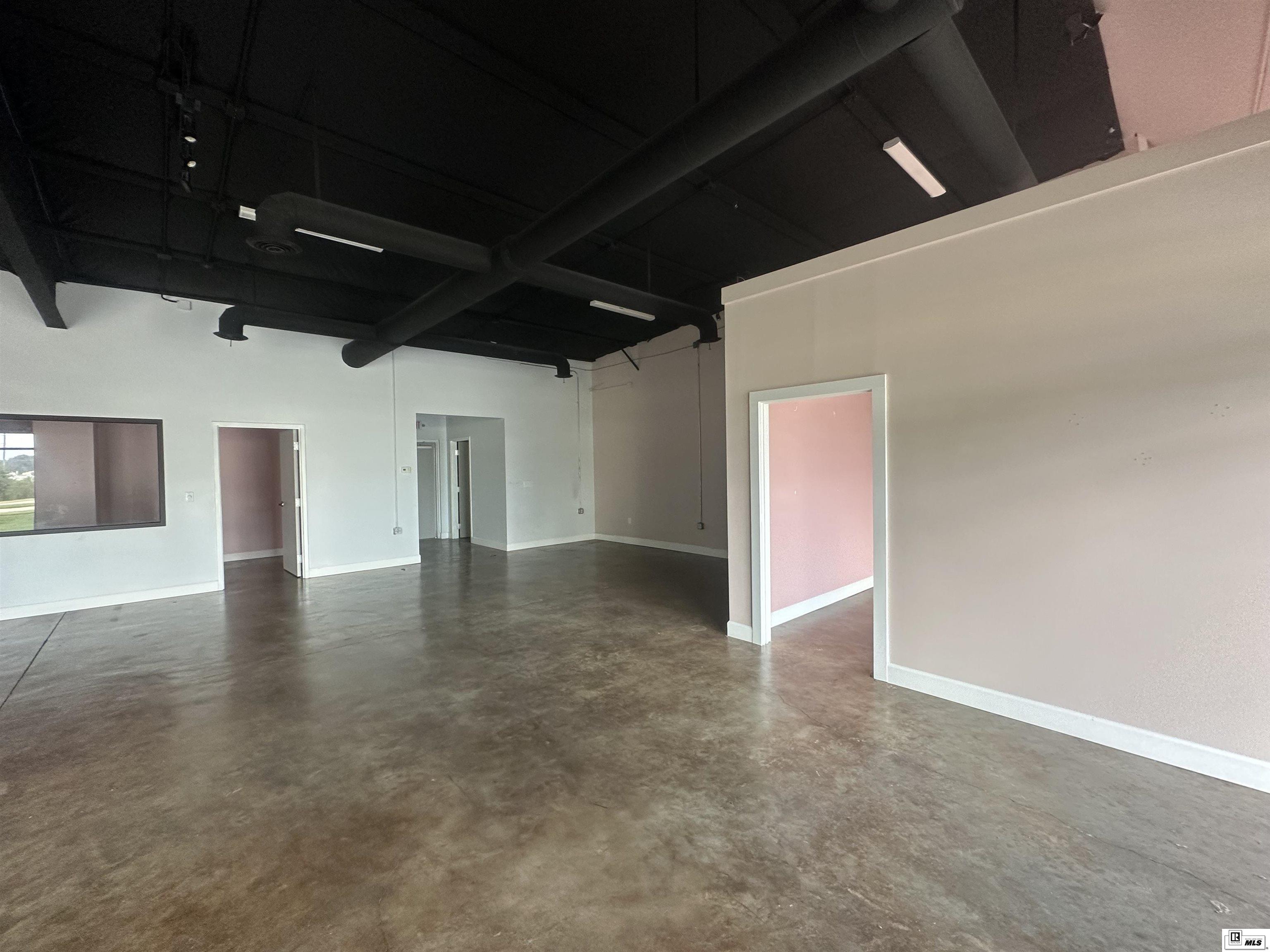 2314 Commons Court