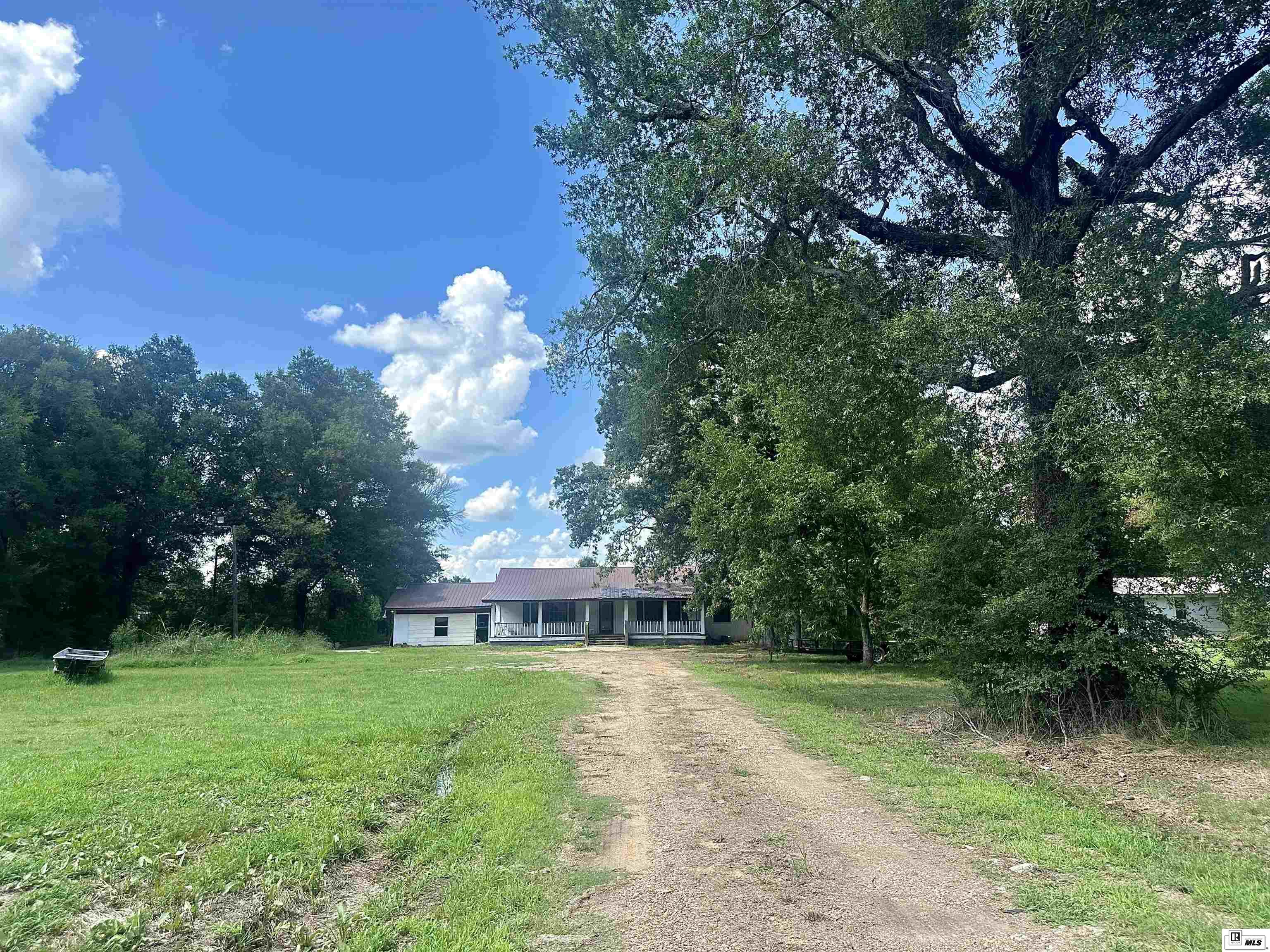 3566 Highway 80