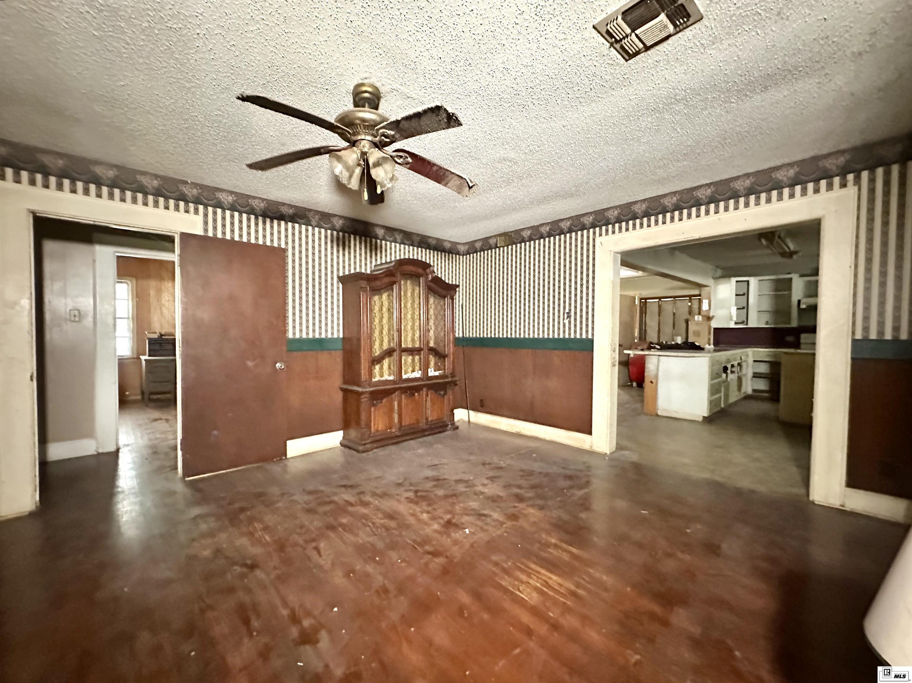 3566 Highway 80