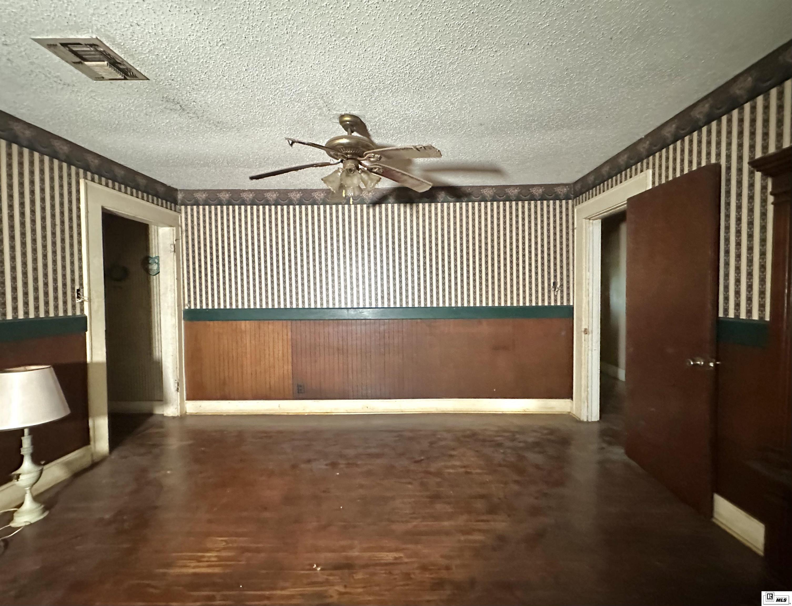 3566 Highway 80