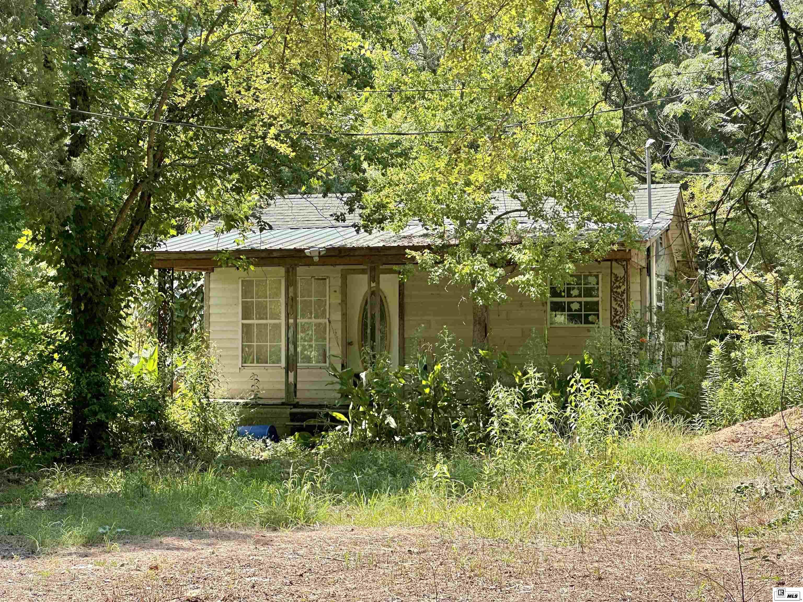 3566 Highway 80