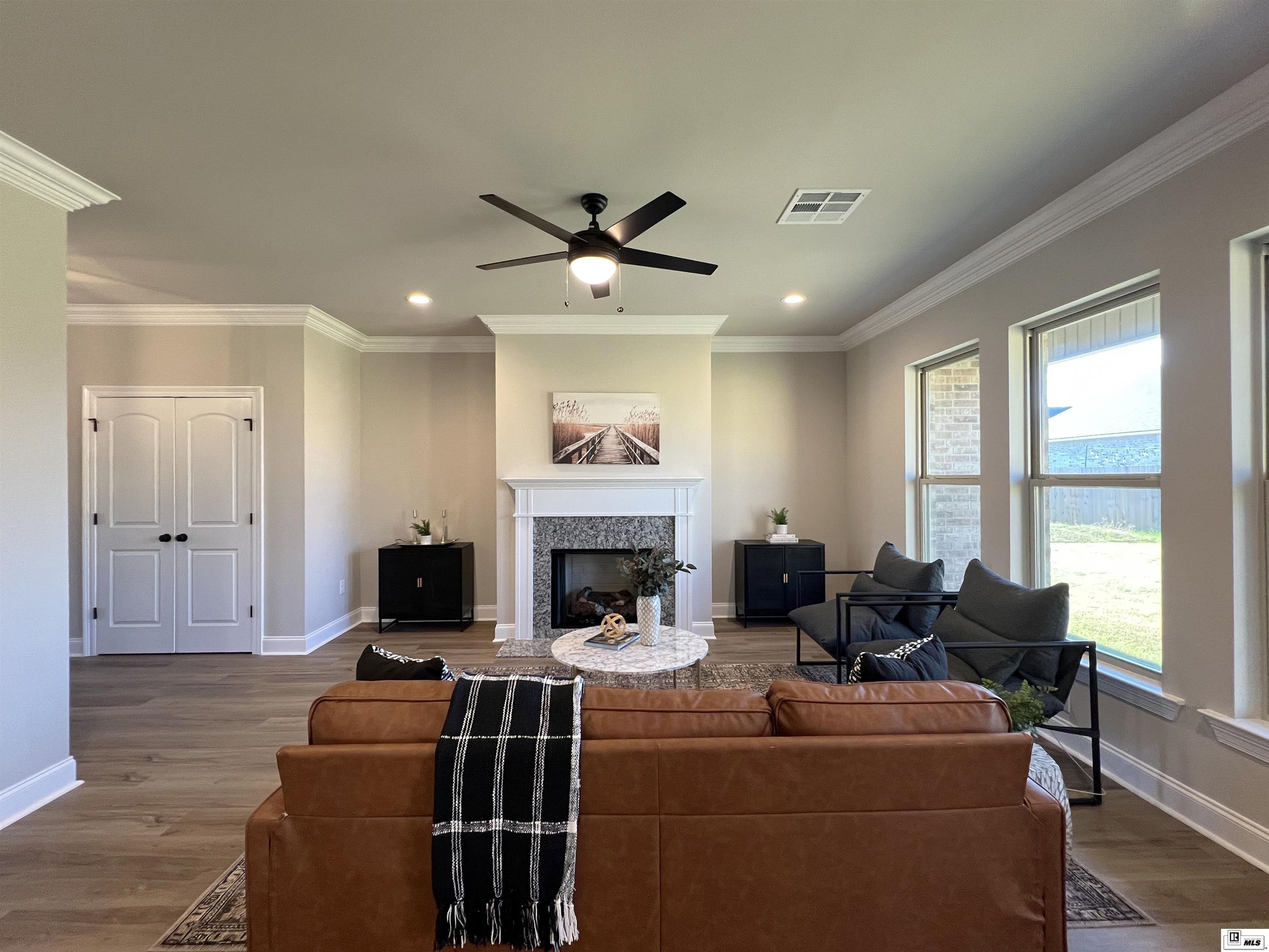 119 Brownstone Court