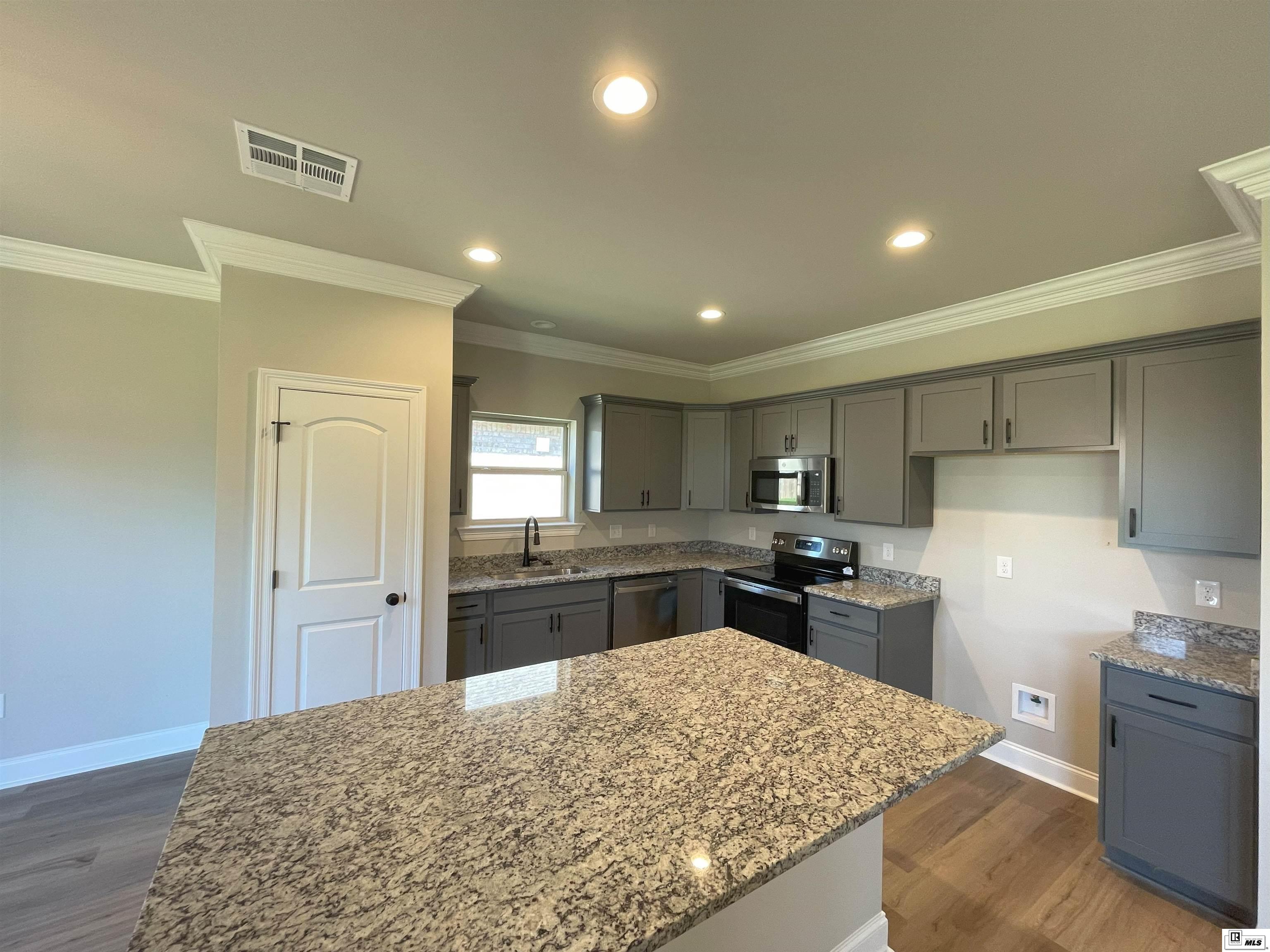 119 Brownstone Court