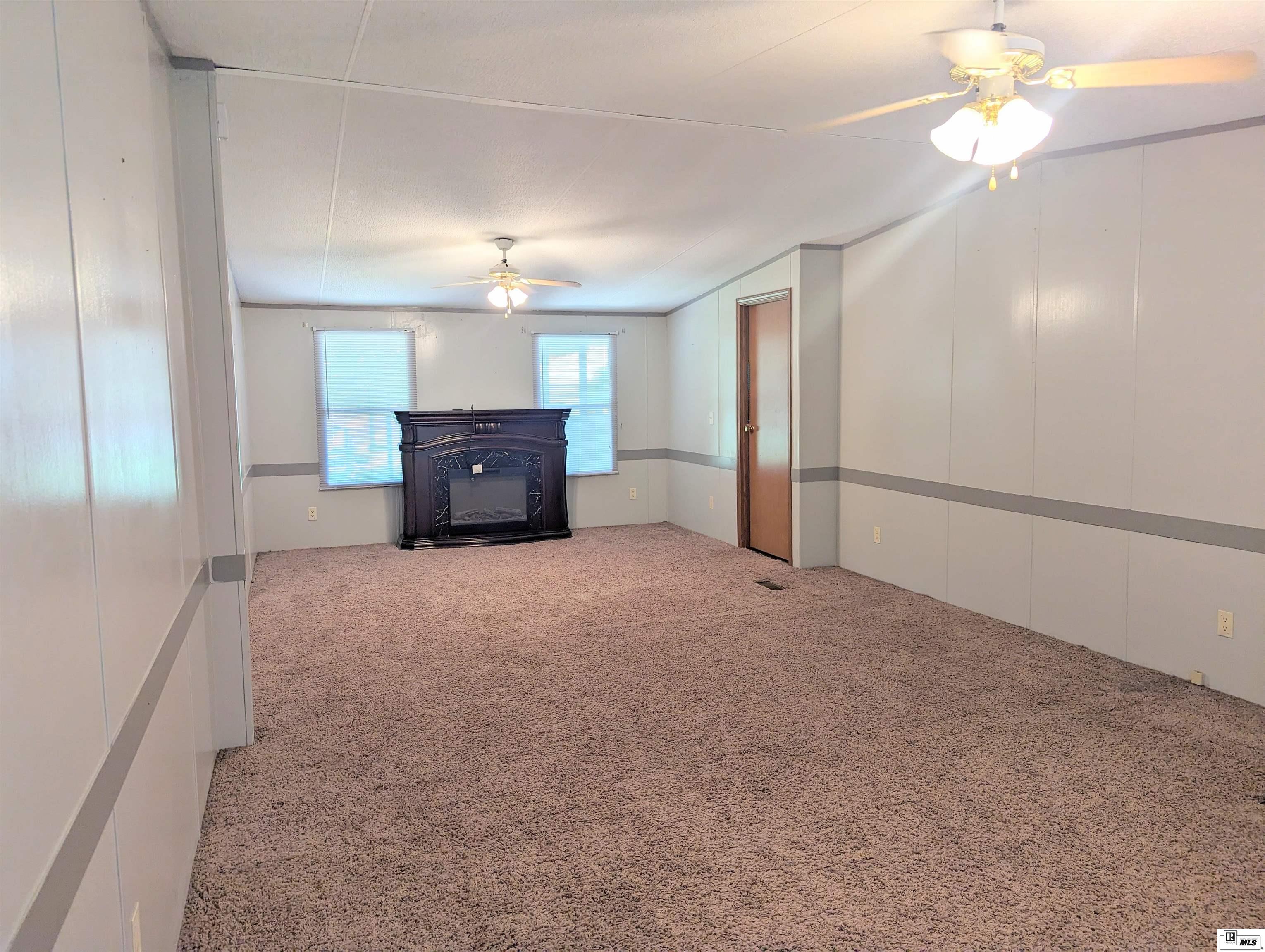 2699 Lapine Road