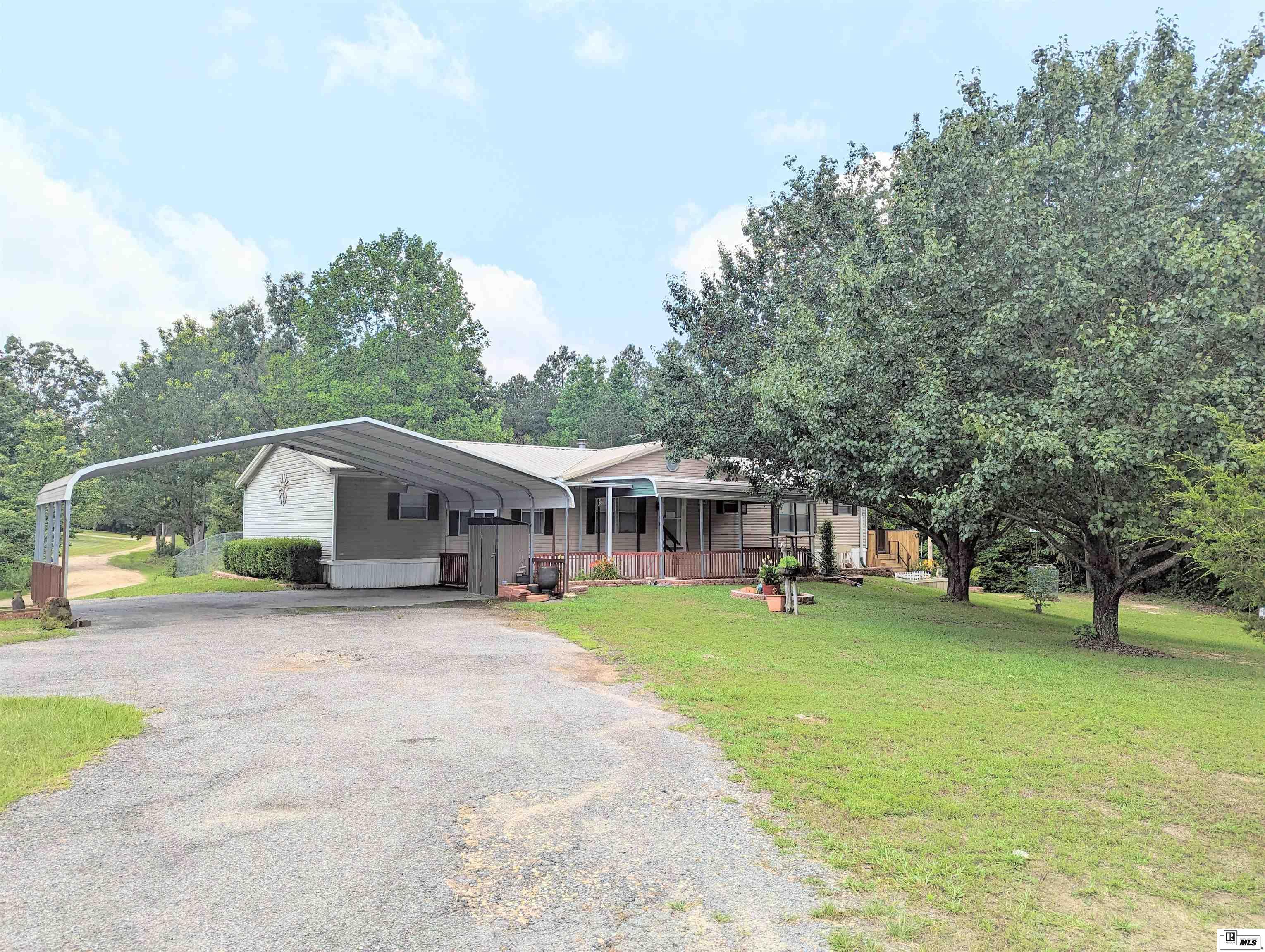 2699 Lapine Road