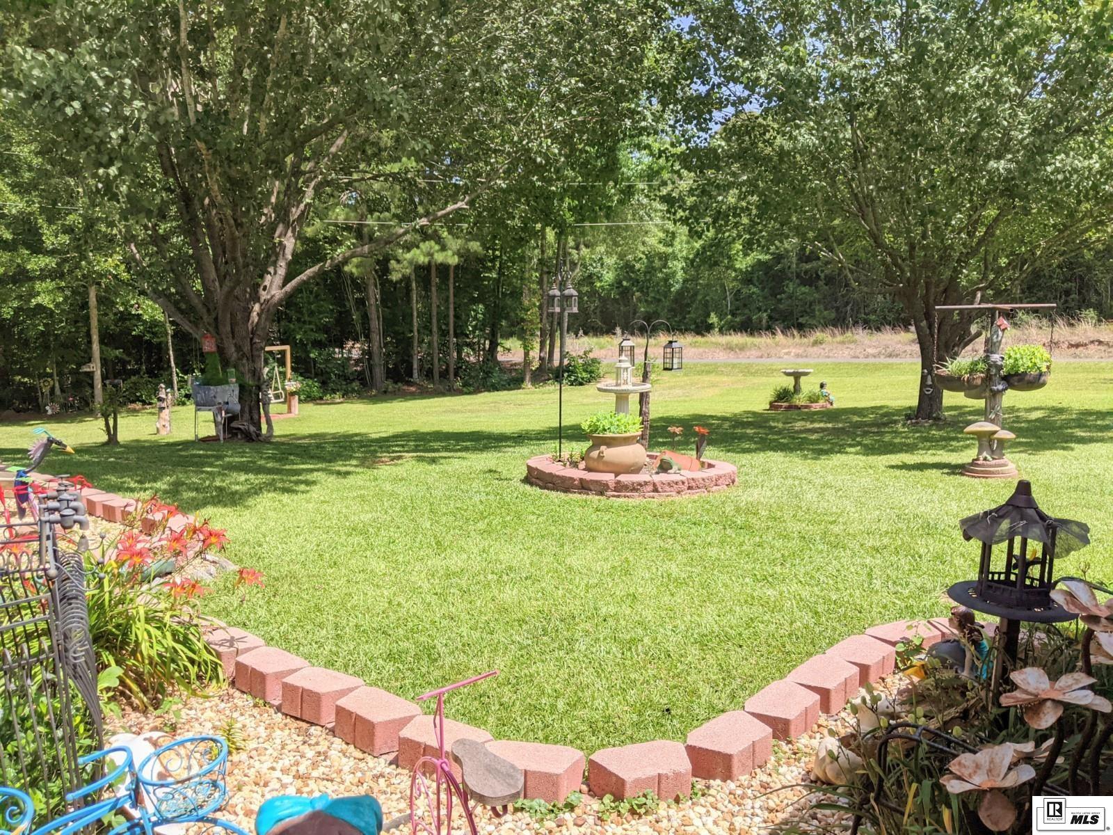 2699 Lapine Road