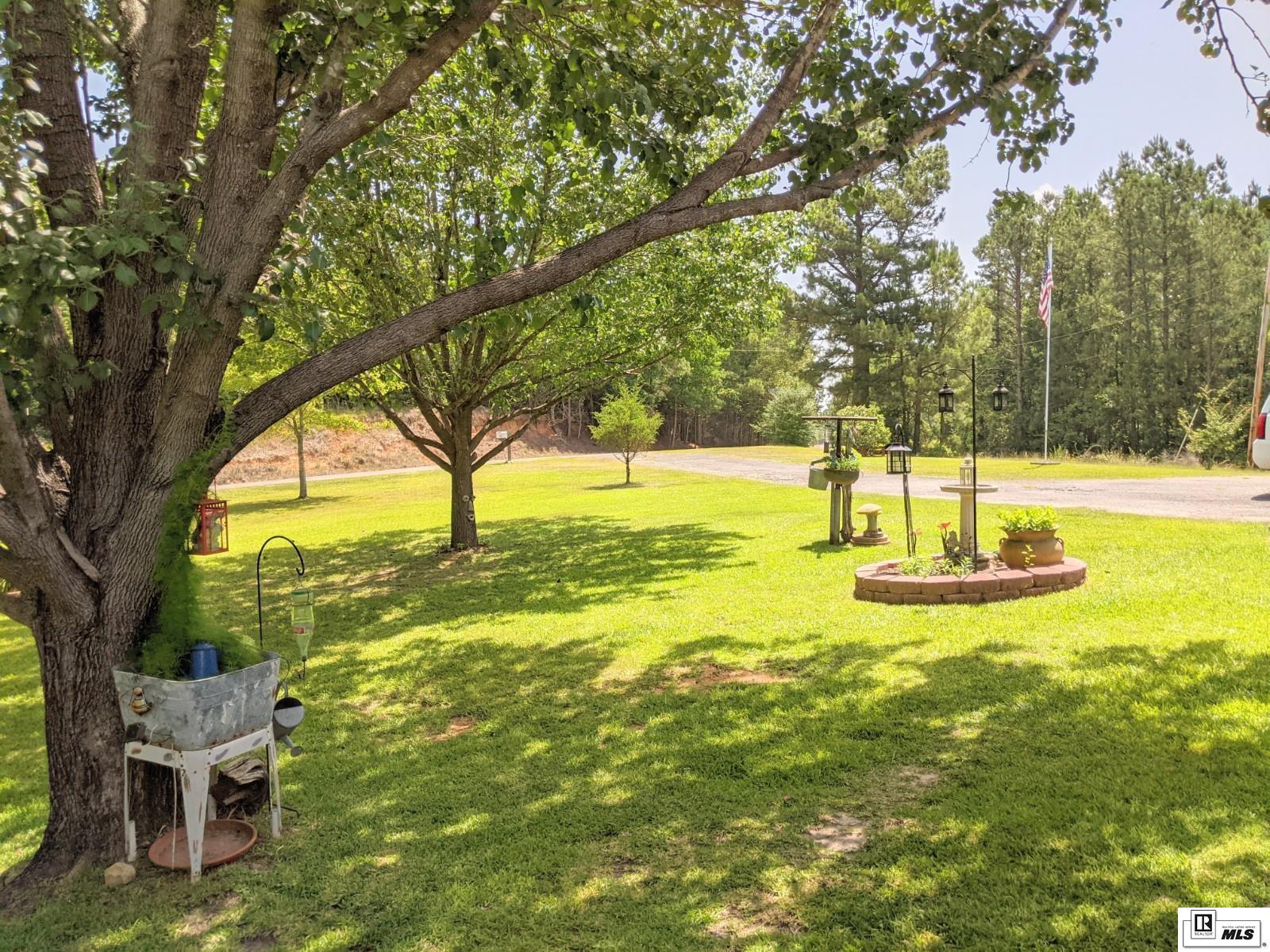 2699 Lapine Road
