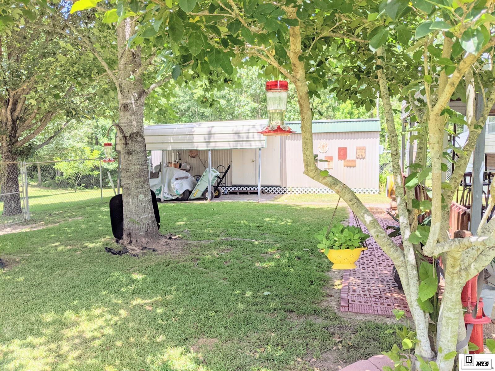 2699 Lapine Road