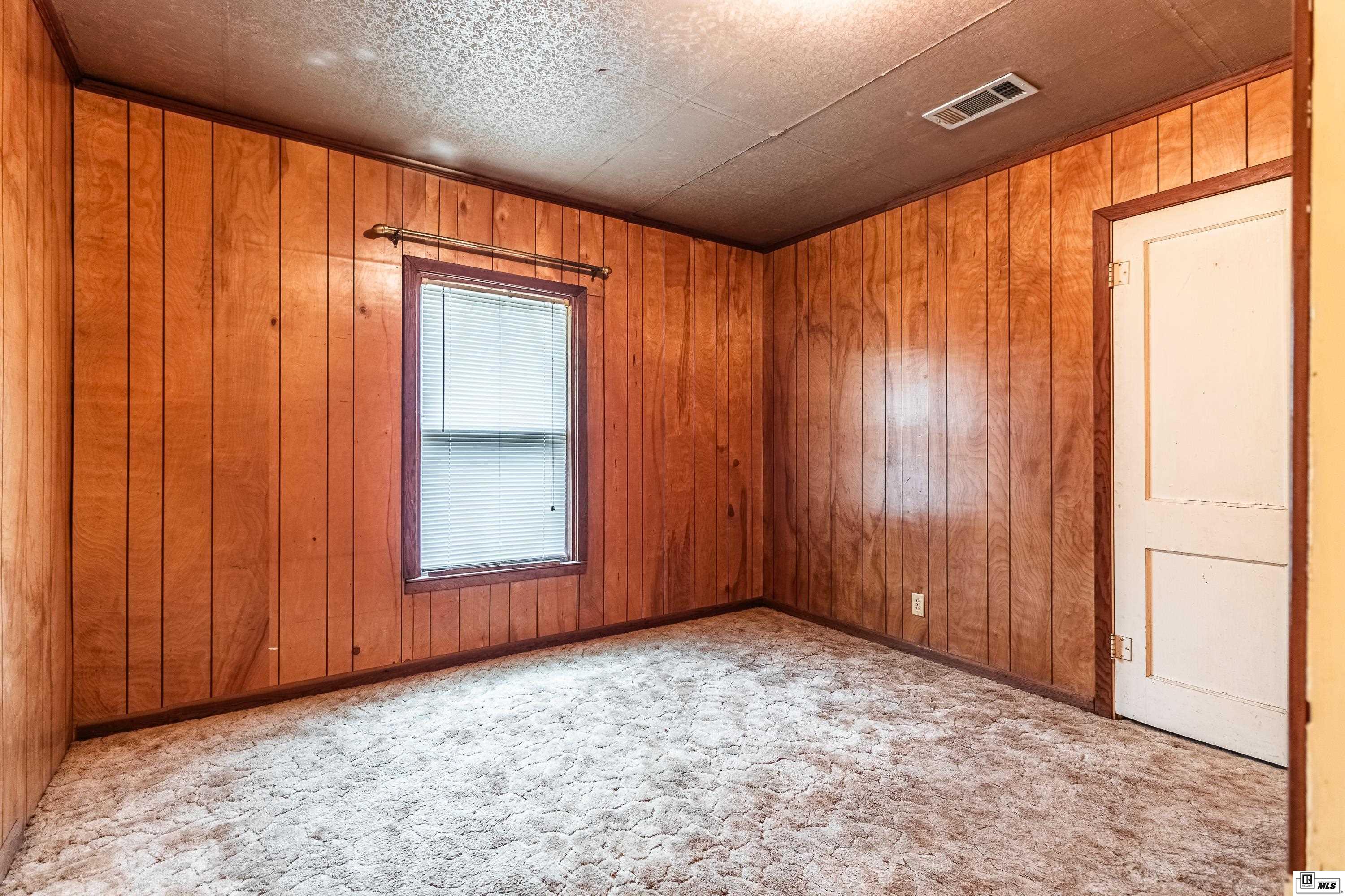 125 Chatham Lane