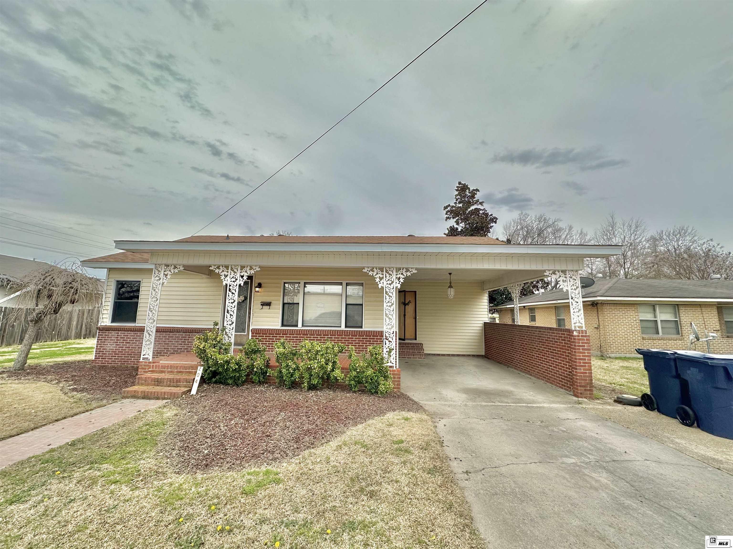 204 Monroe Street