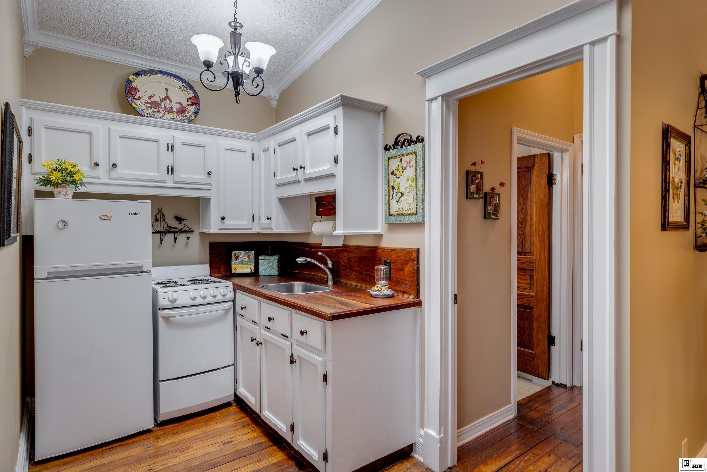 2706 Deborah Drive