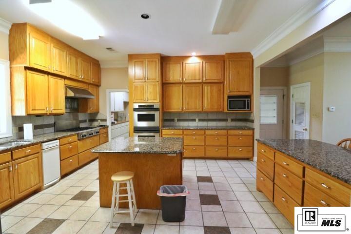 363 Venable Lane