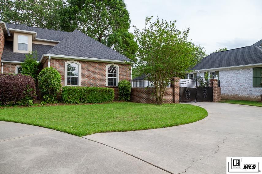 211 East Frenchman's Bend Road