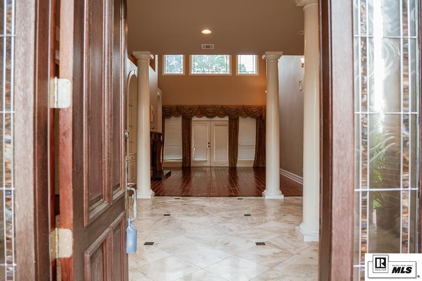 211 East Frenchman's Bend Road