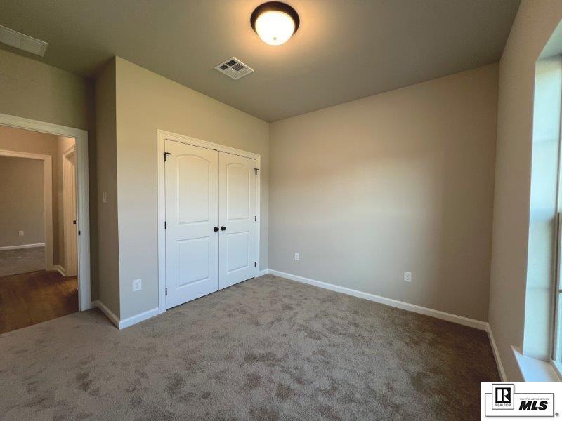 129 Dutchman Drive