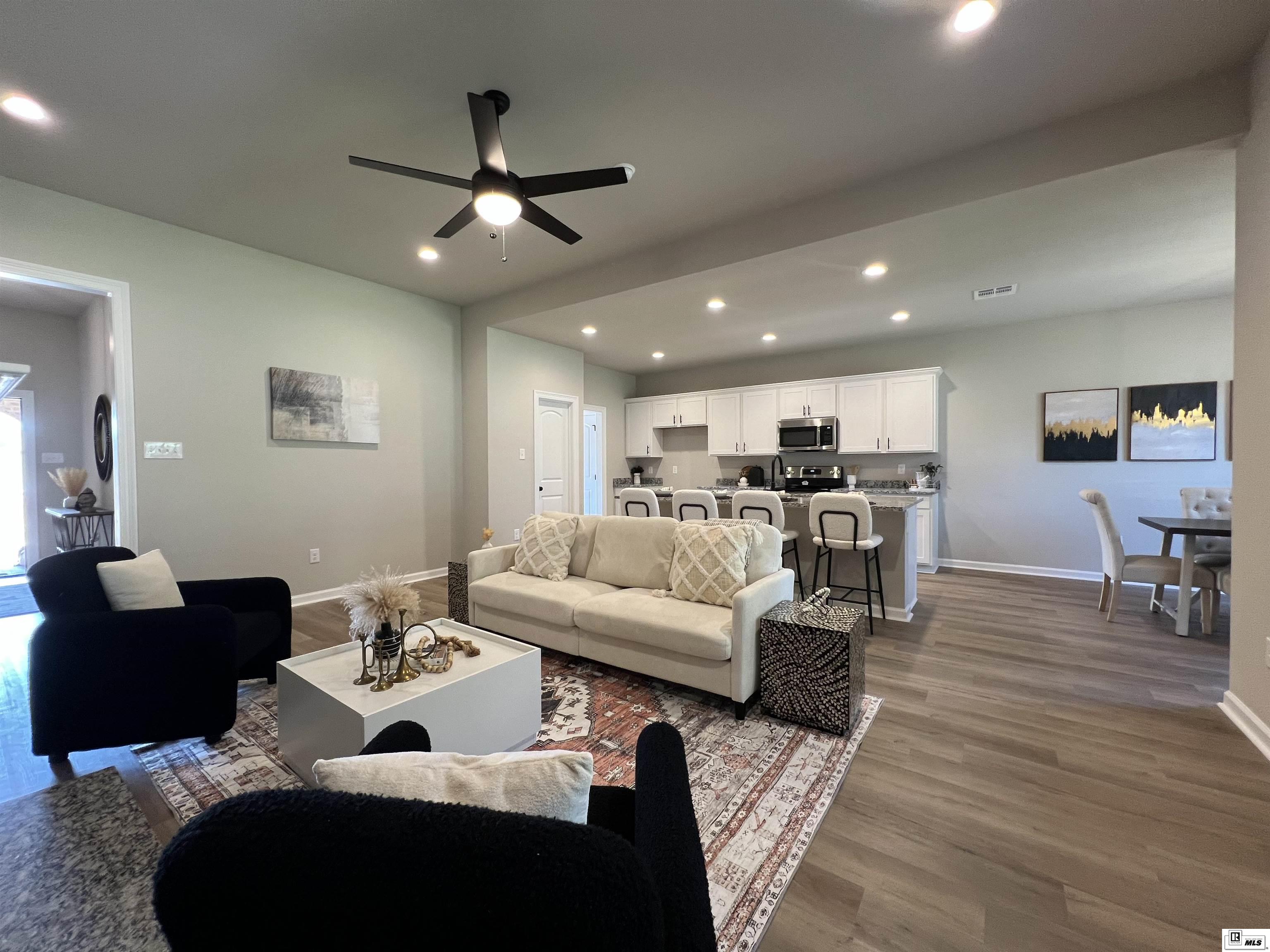 129 Dutchman Drive